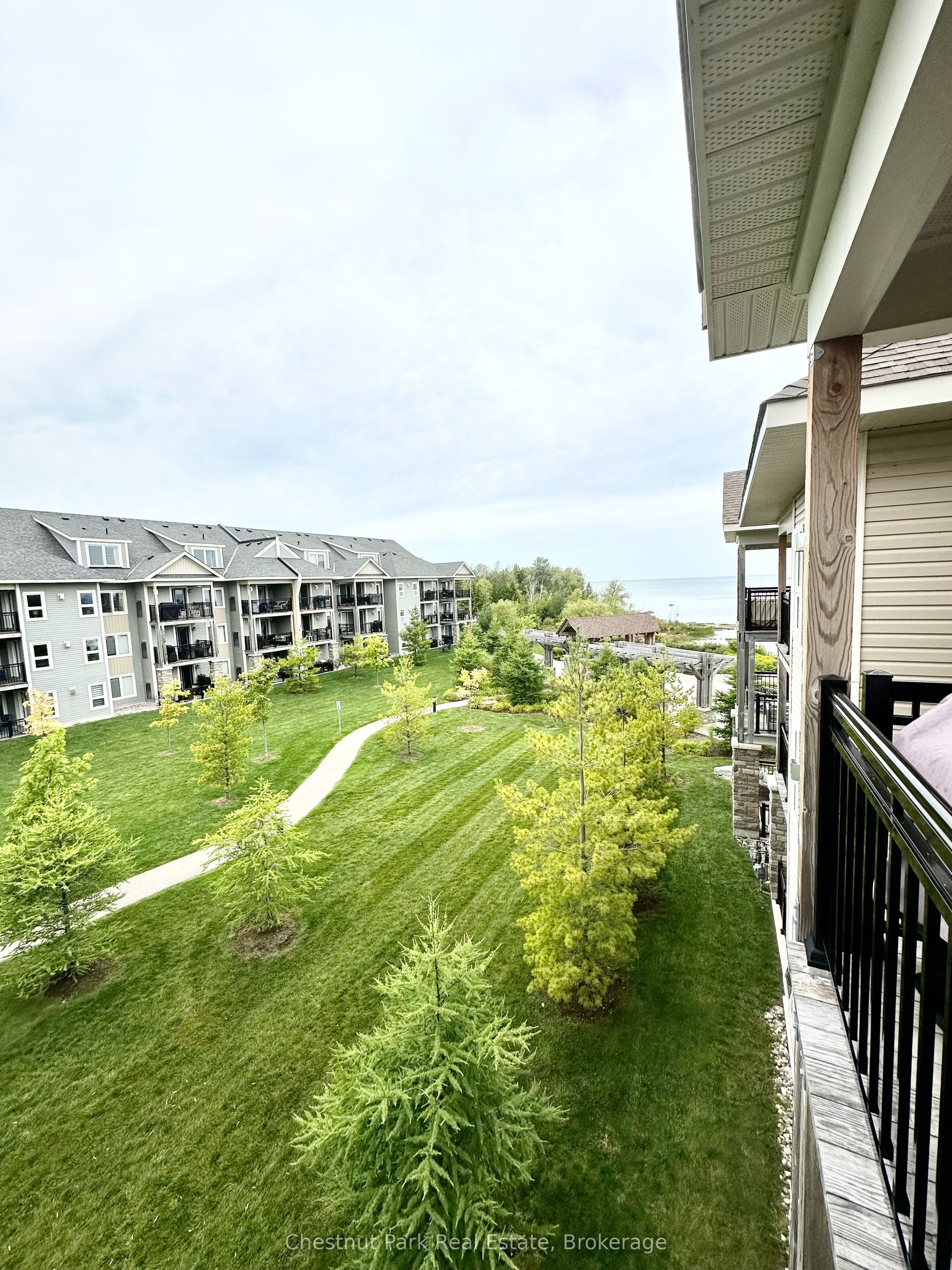 Unit 306 - 4 Cove Court, Collingwood 5