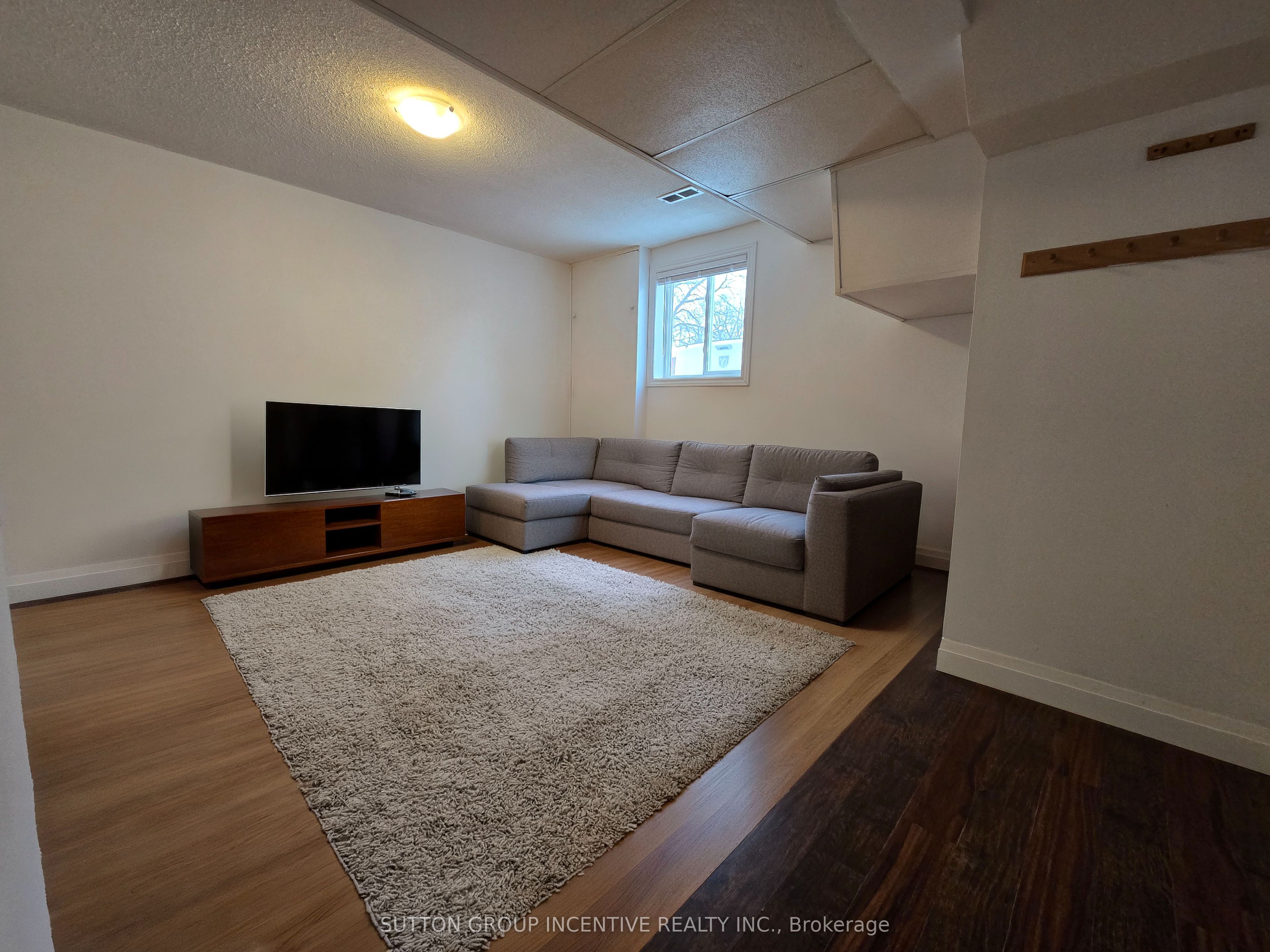 Unit Lower - 211 Cliff Road, Barrie 5