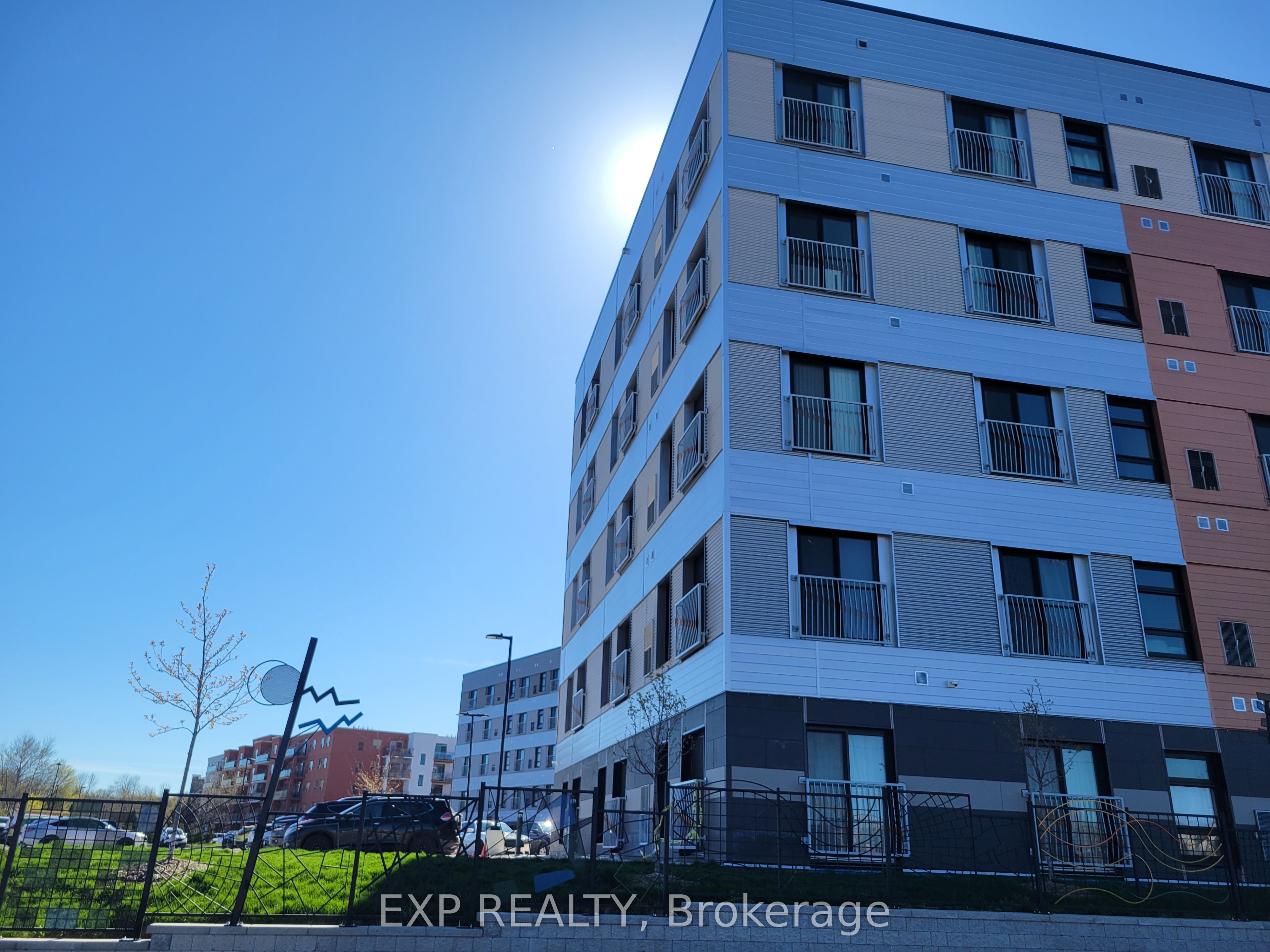 Unit 113 - 75 Barrie Road, Orillia 3