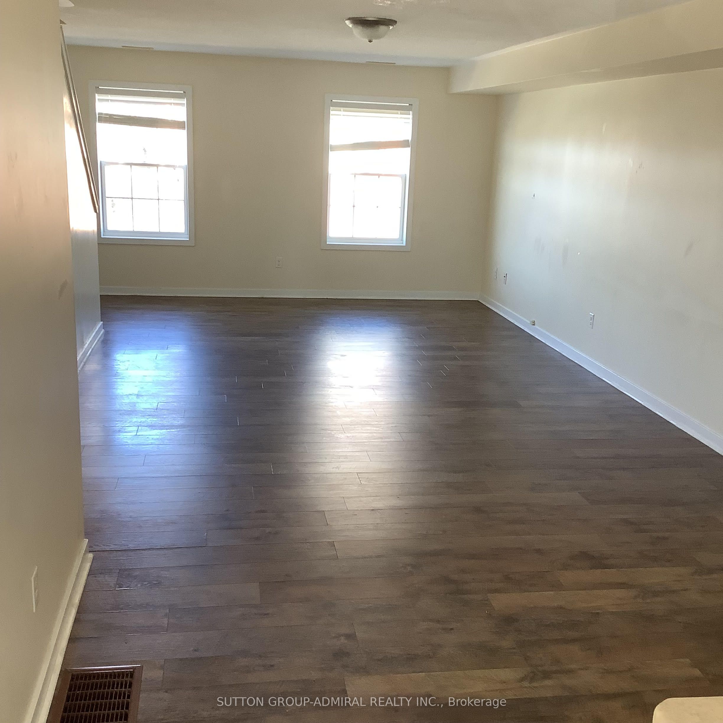 Unit 35 - 91 Coughlin Road, Barrie 3