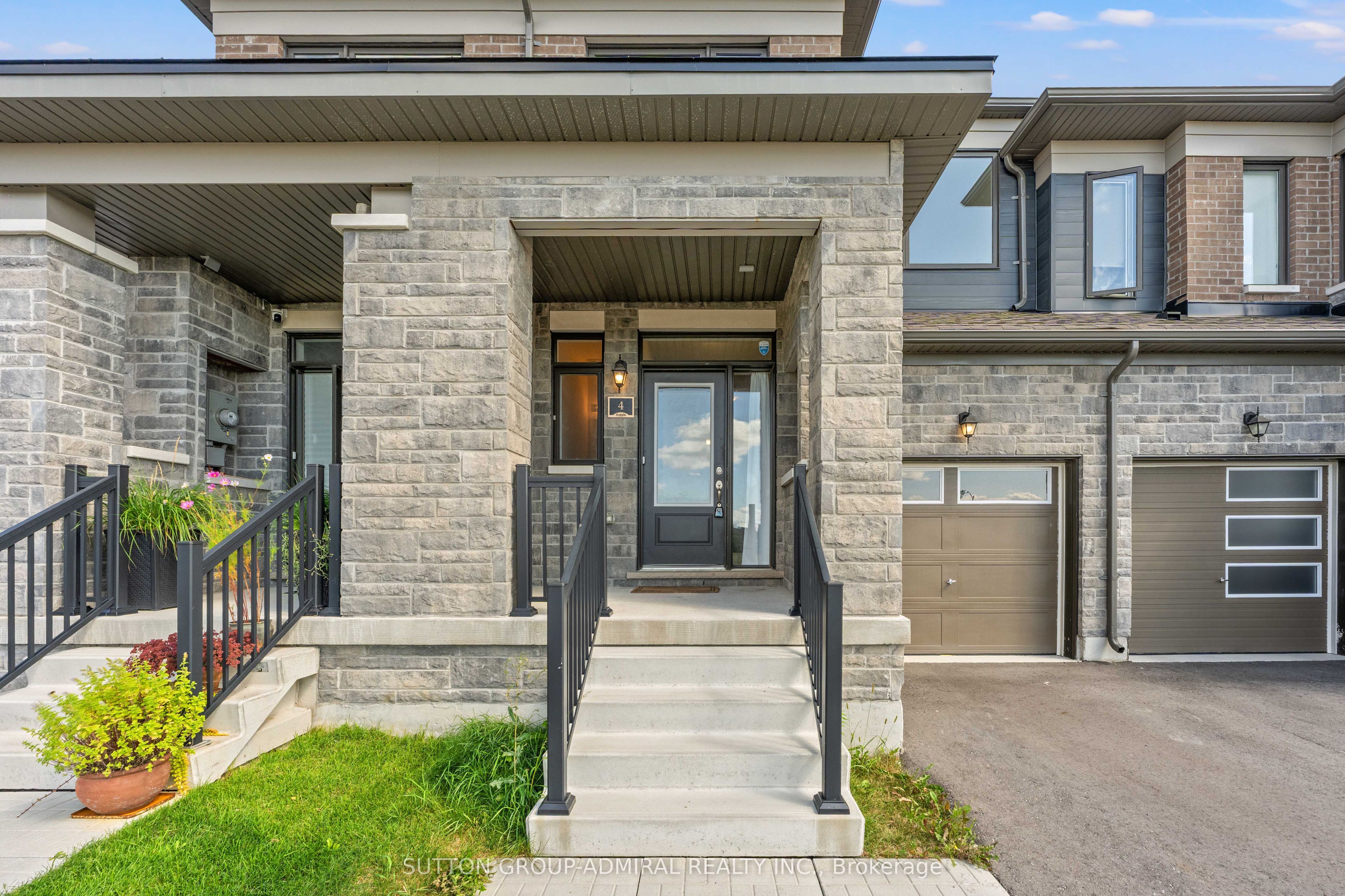 4 Rochester Drive, Barrie 4