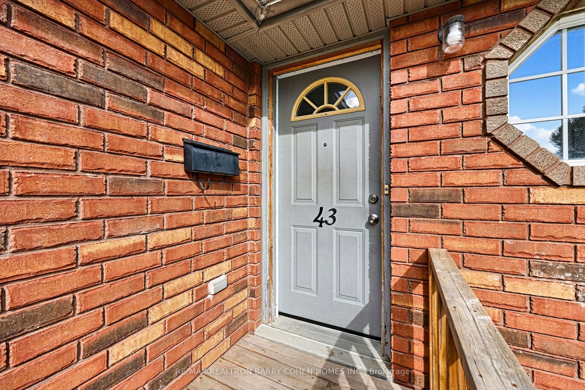 43 Black Cherry Crescent, Barrie 2