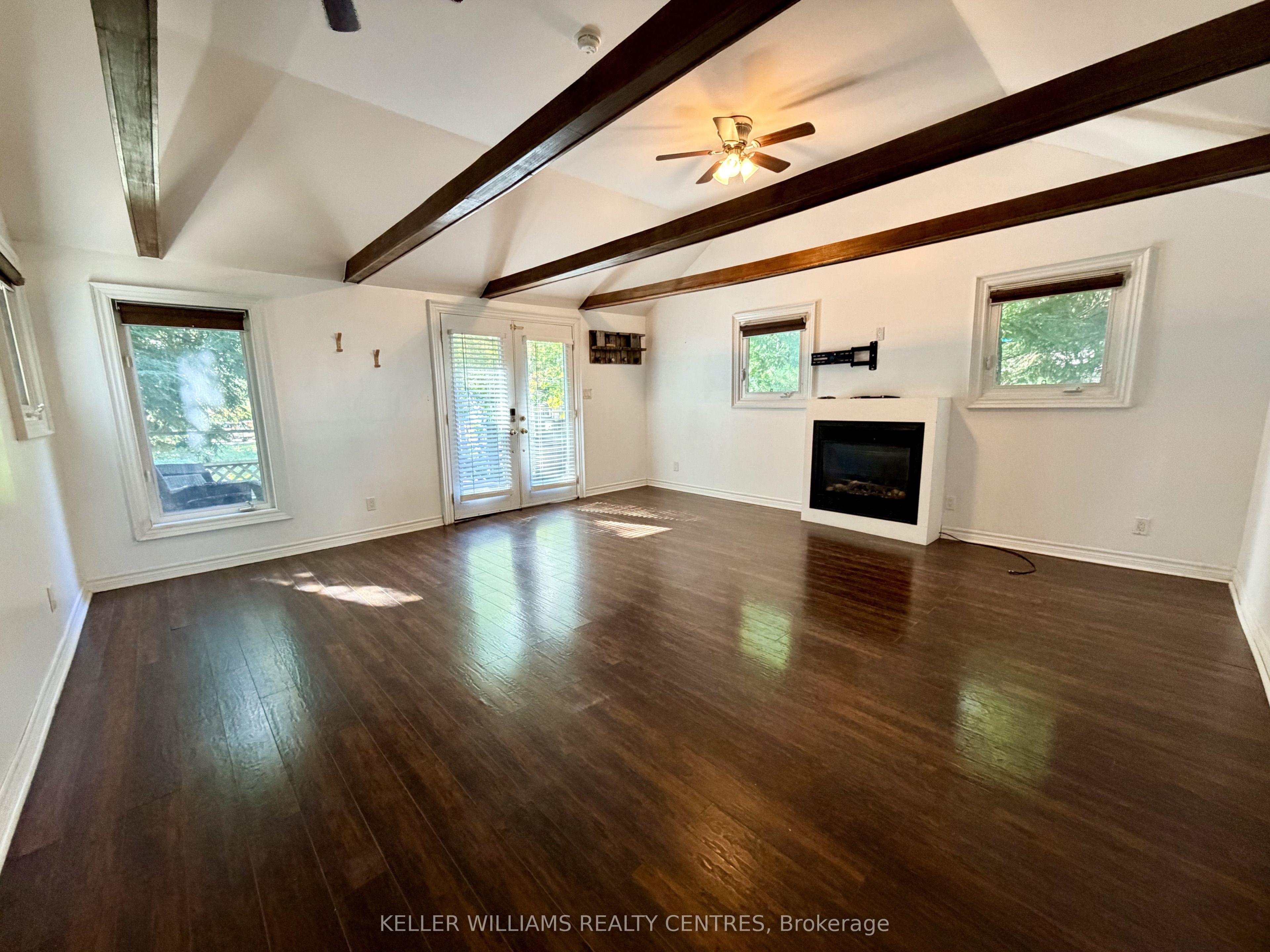 113 Oliver Drive, Tiny 5