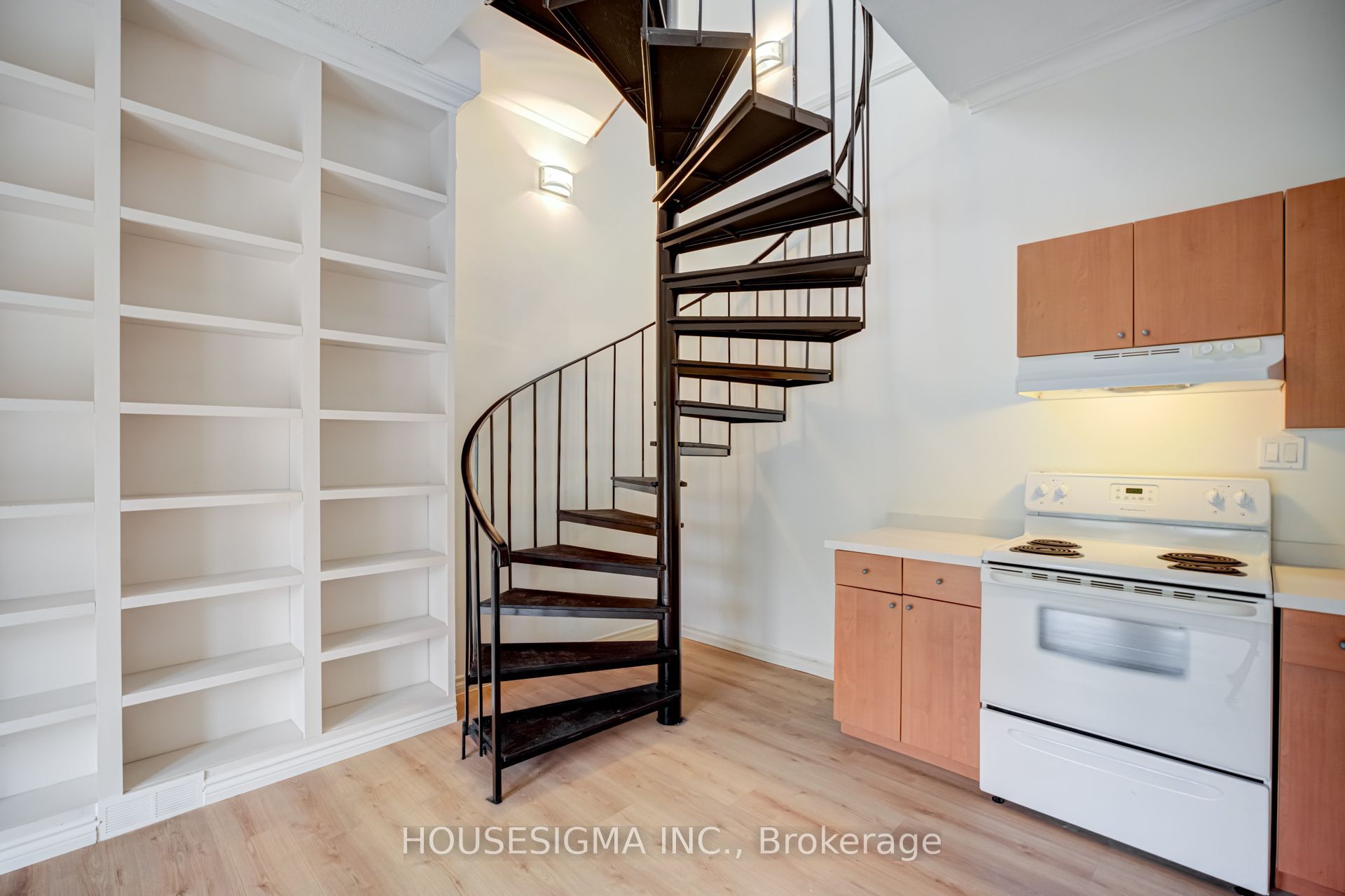 Unit Loft - 22 Drury Lane, Barrie 5