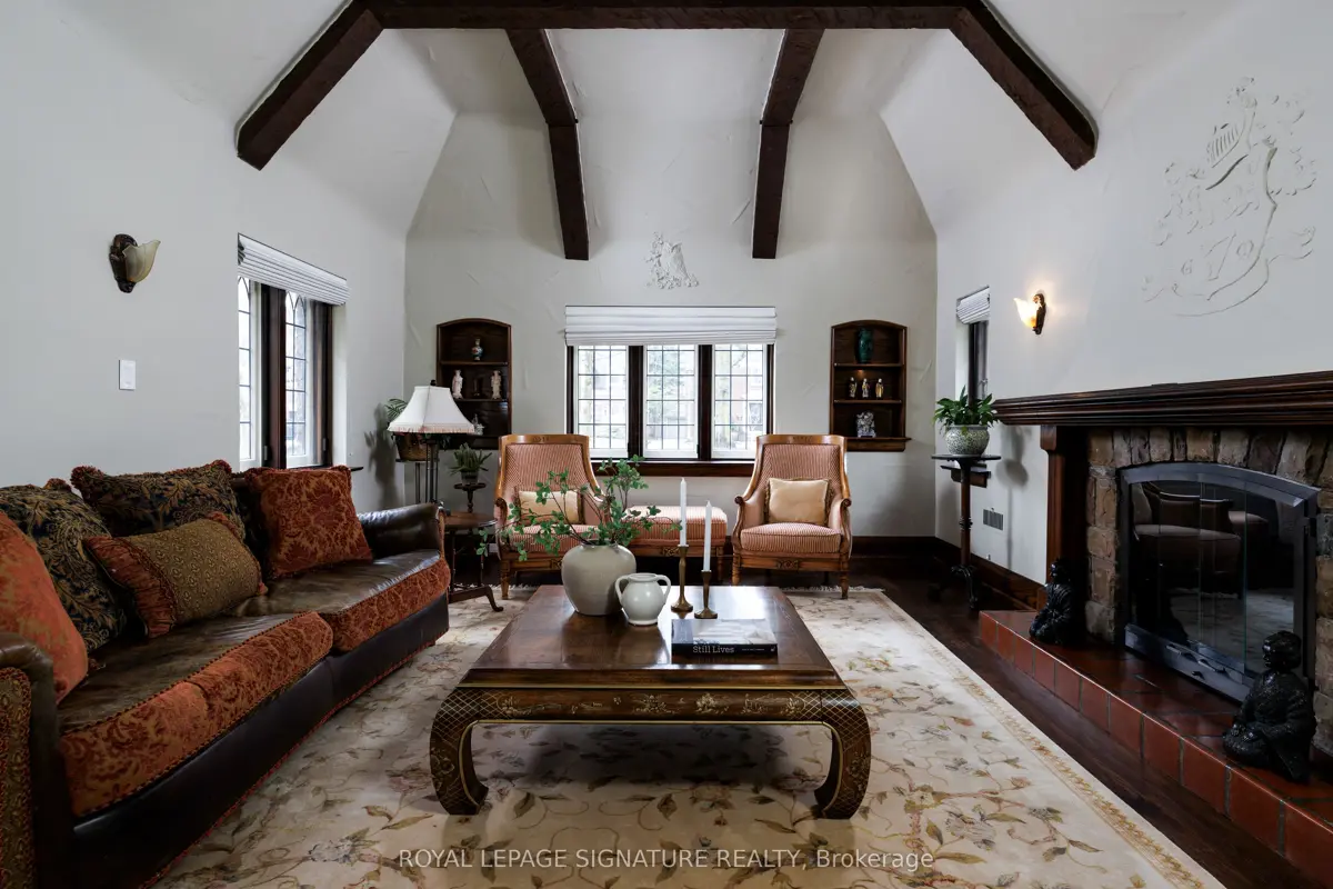 25 Varley Lane, Etobicoke, Ontario Sold History | HouseSigma