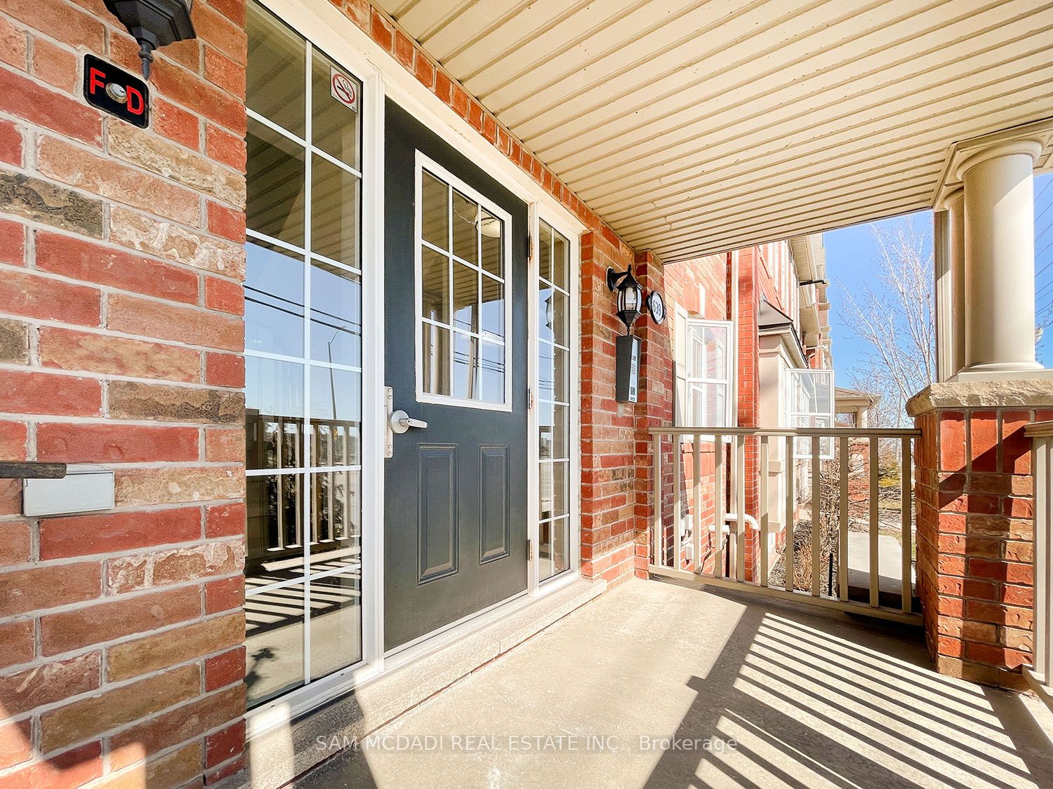 Unit 2 - 639 Dundas Street W, Mississauga 5