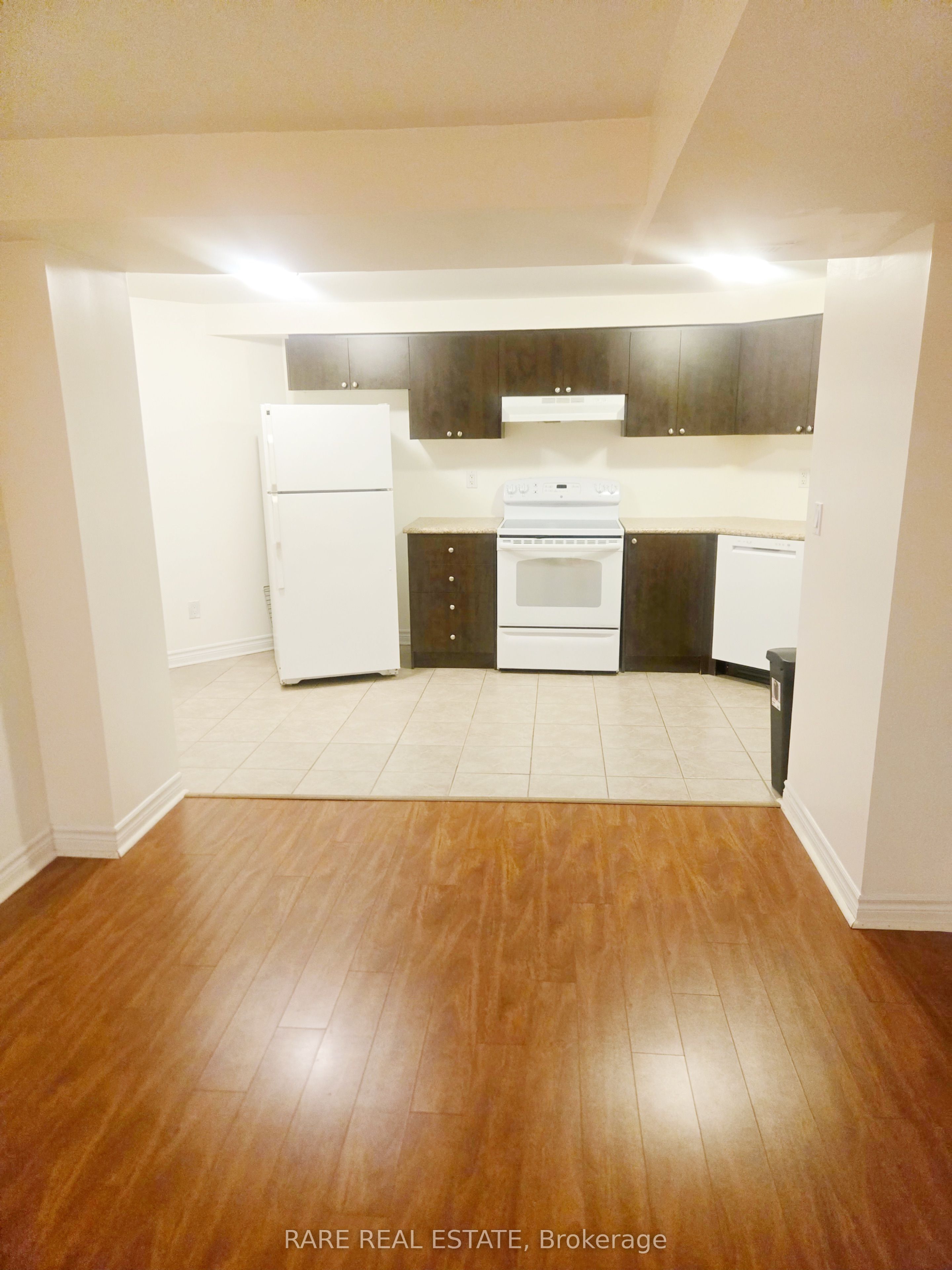 4594 Bismark Crescent, Mississauga 2