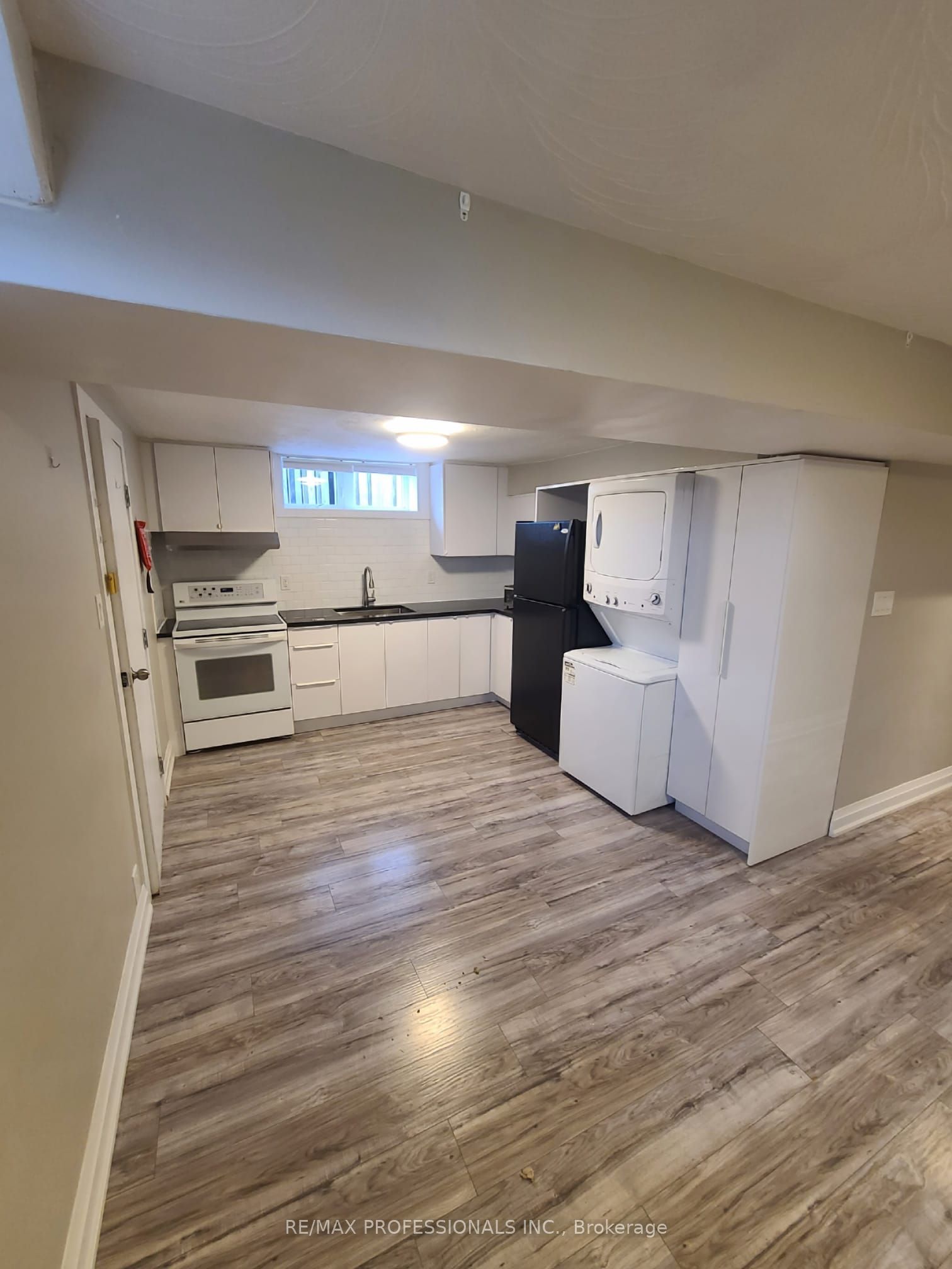 Unit Basement - 1176 Alexandra Avenue, Mississauga 3