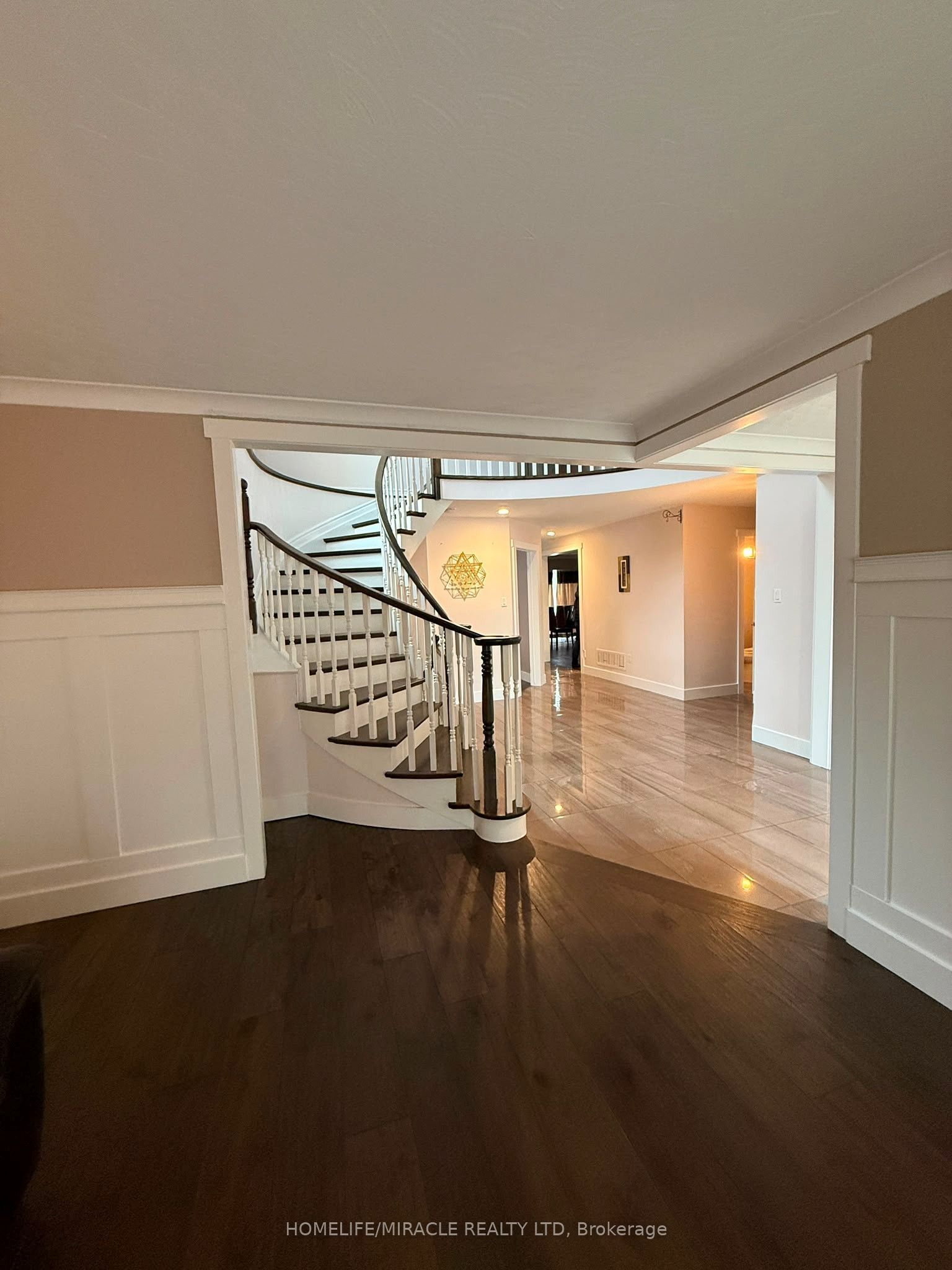 2133 Heidi Avenue, Burlington 4