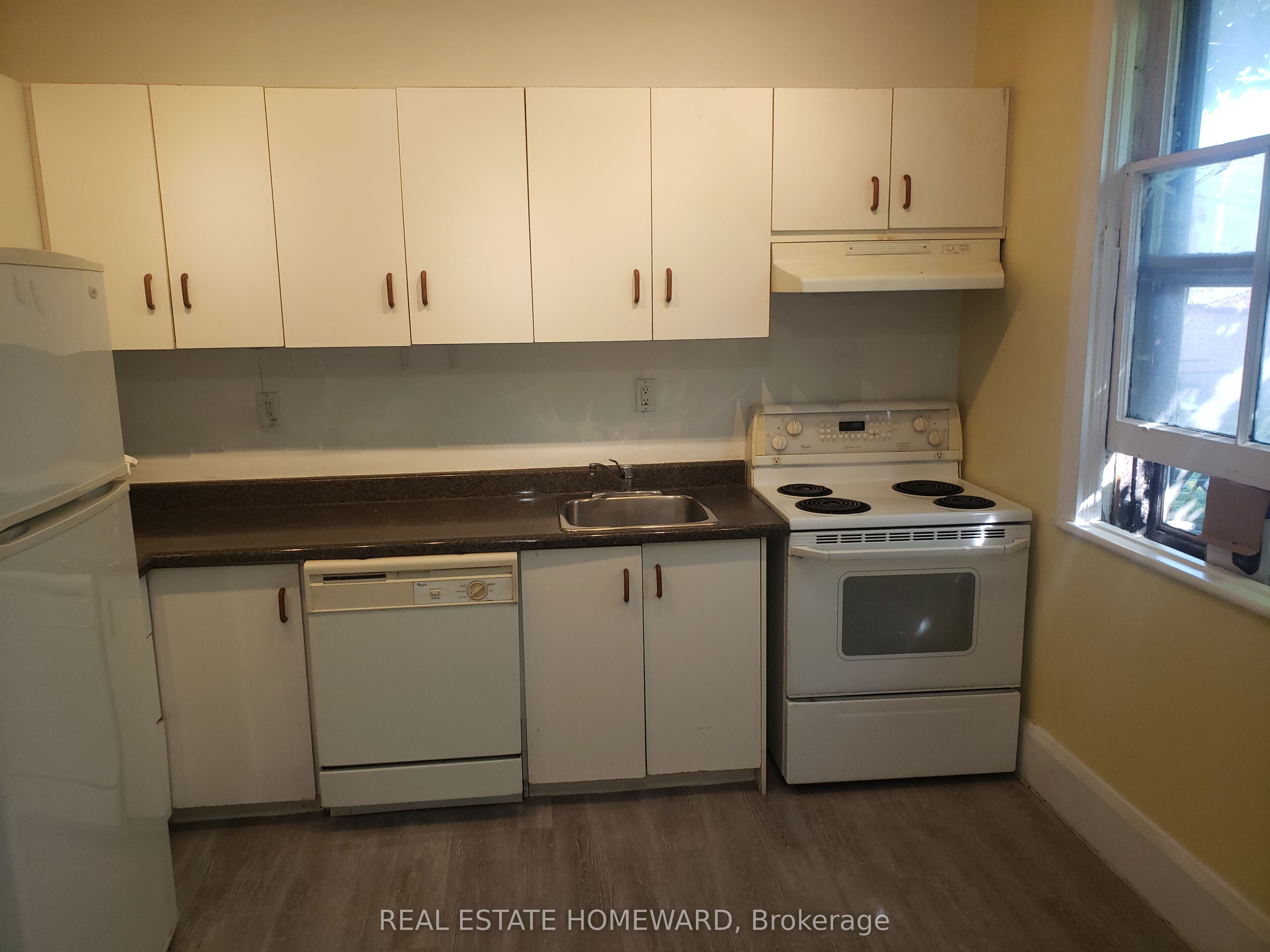 Unit A (1st Flr) - 687 Dupont Street, Toronto 5