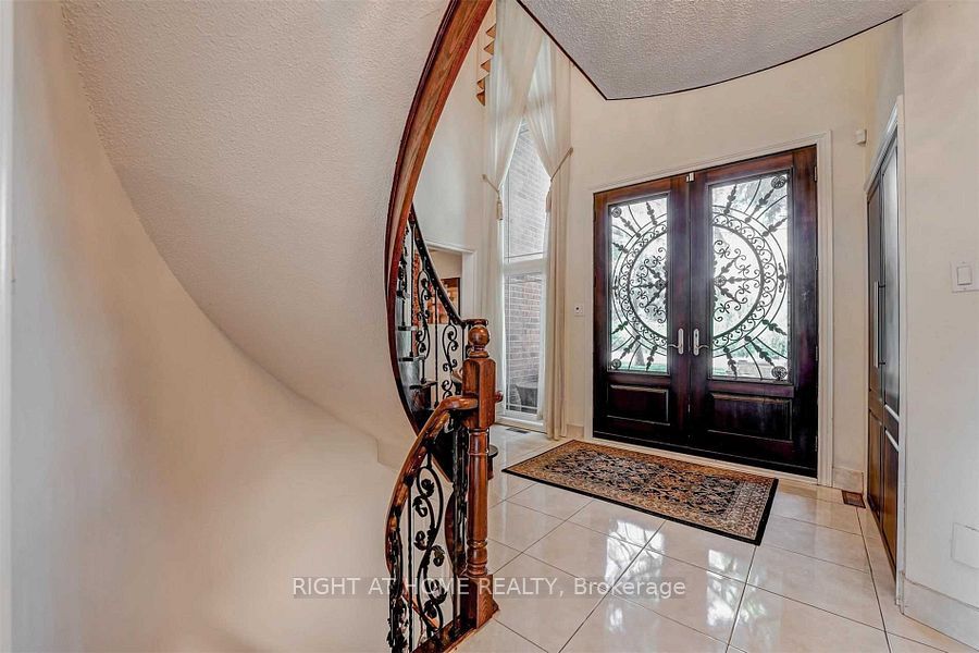 4326 Bridlepath Trail, Mississauga 5