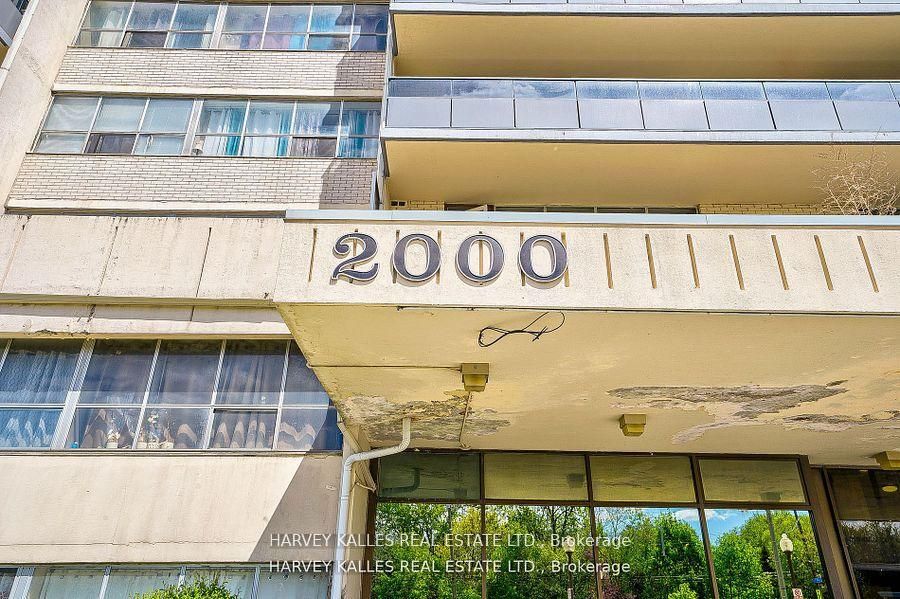 Unit 505 - 2000 Sheppard Avenue W, North York 4