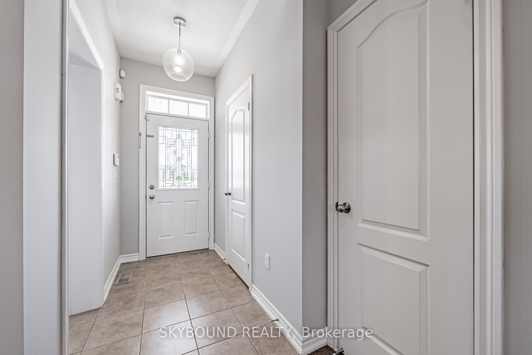 Unit 3 - 651 Farmstead Drive, Milton 2