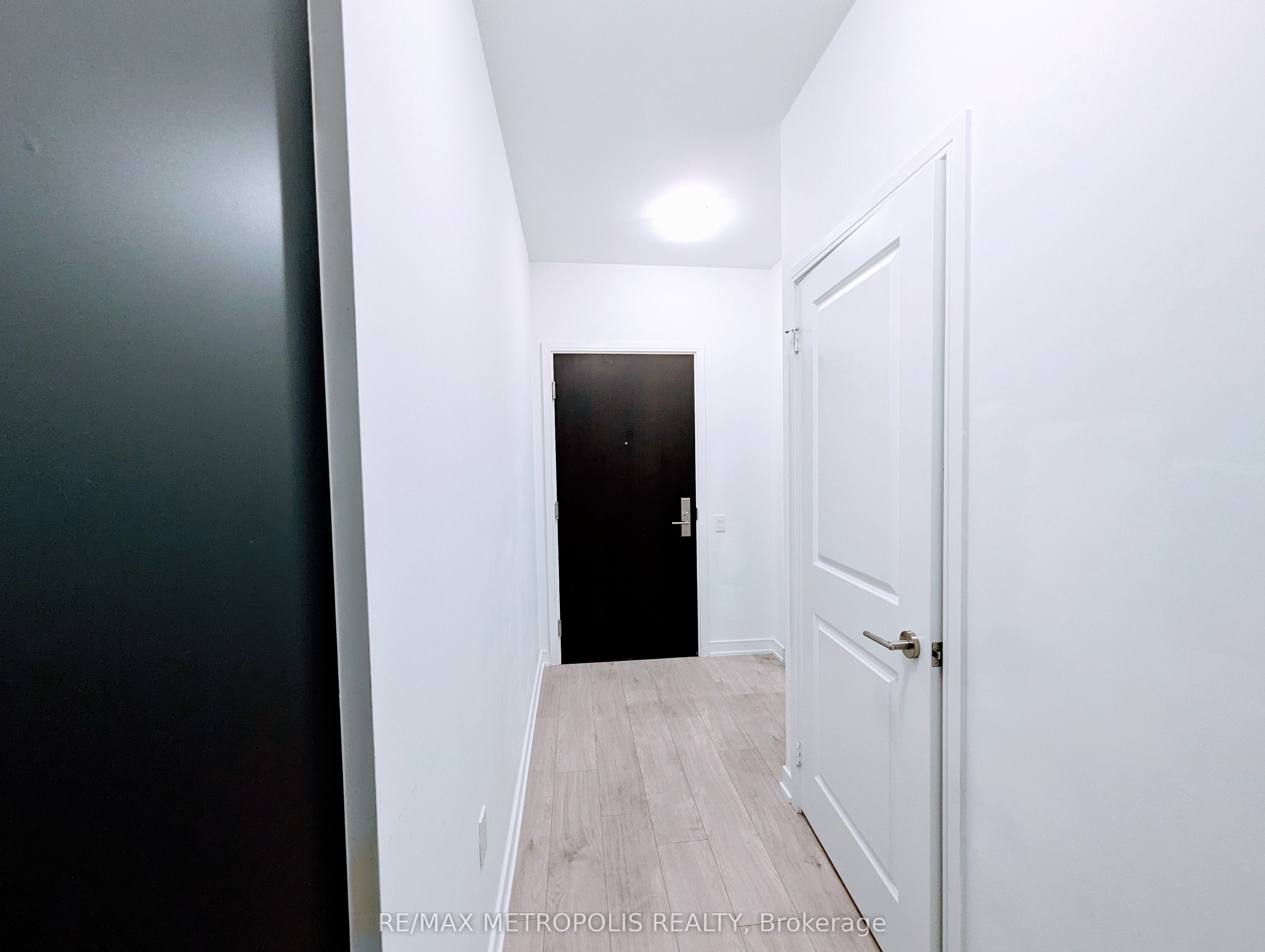 Unit 3403 - 8 Nahani Way, Mississauga 4