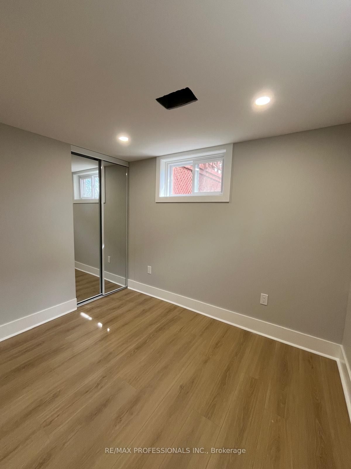 Unit B - 41 Tavistock Road, North York 5