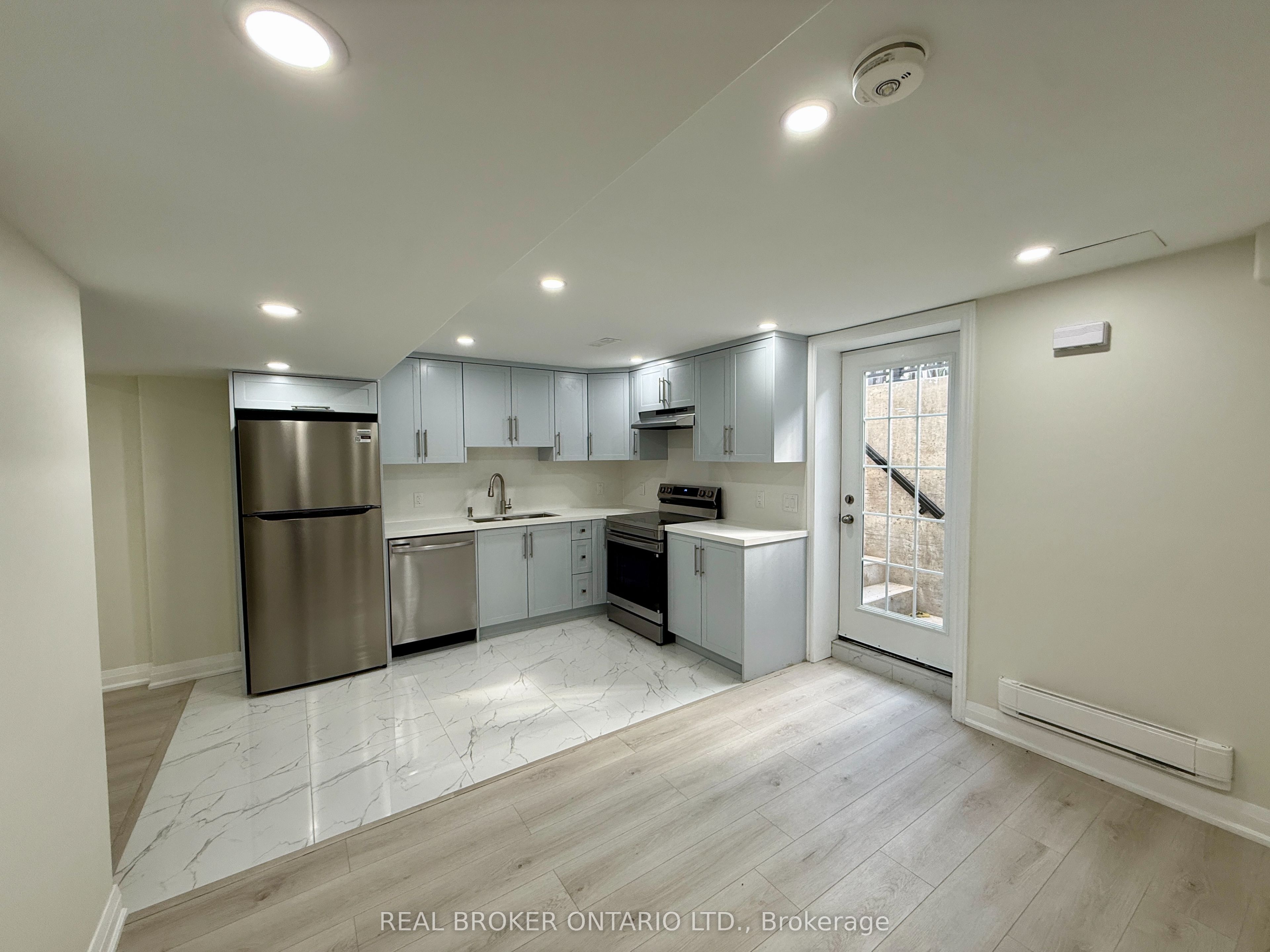 Unit Bsmt - 42 Sunnyview Road, Brampton 2