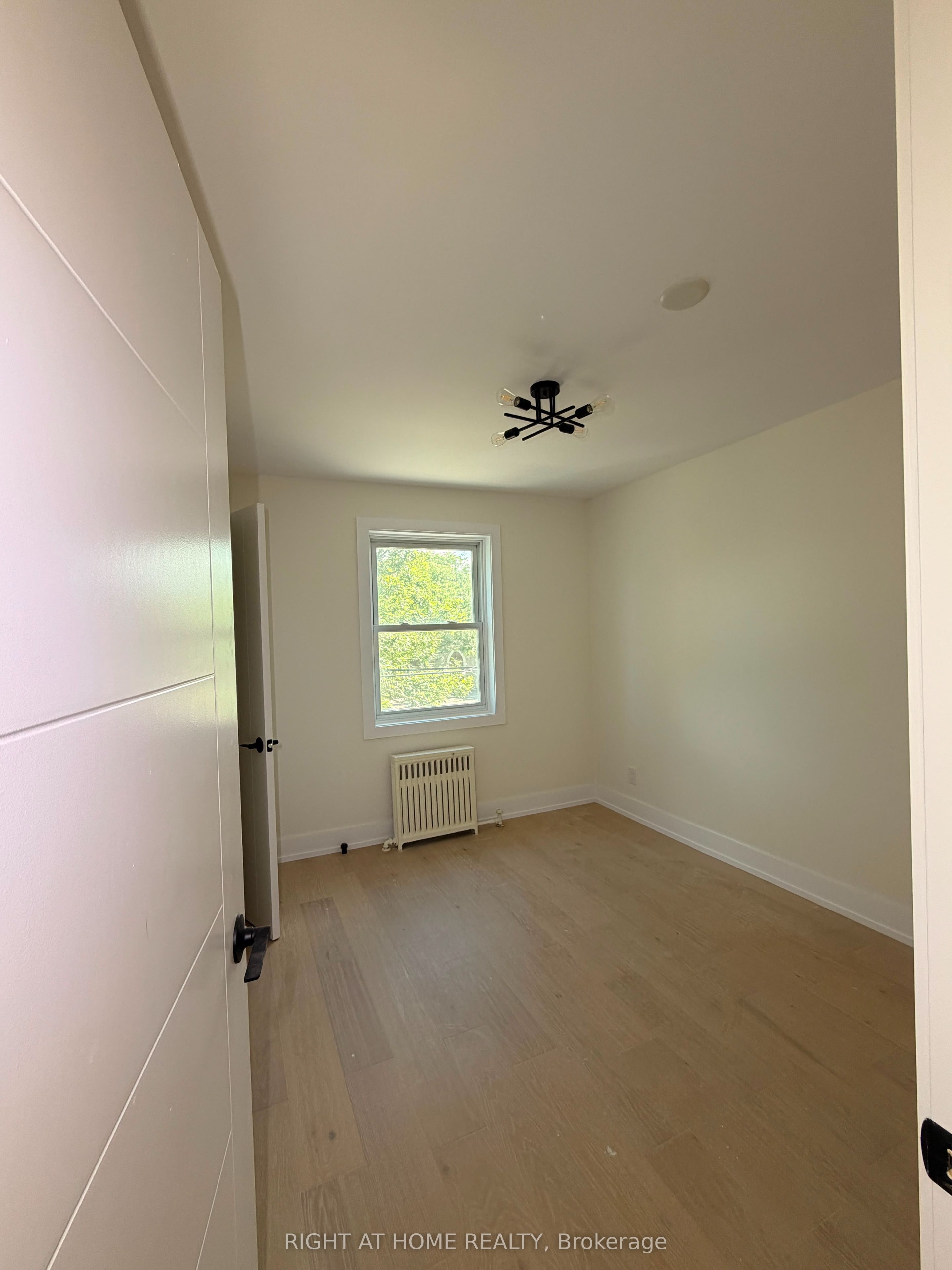 Unit 201 - 3384 Lake Shore Boulevard W, Etobicoke 5