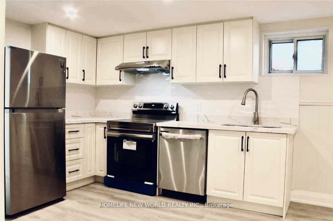 Unit Lower - 43 Blaketon Road, Etobicoke 3