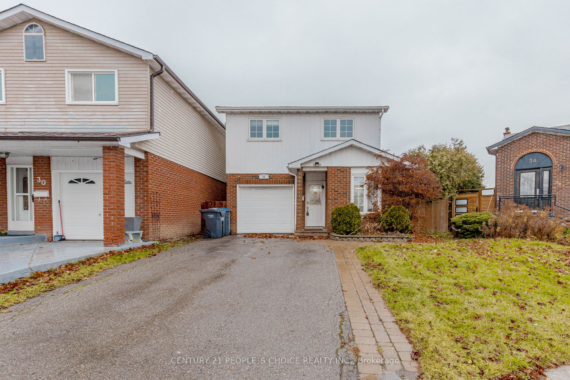 32 Elderwood Place, Brampton 2