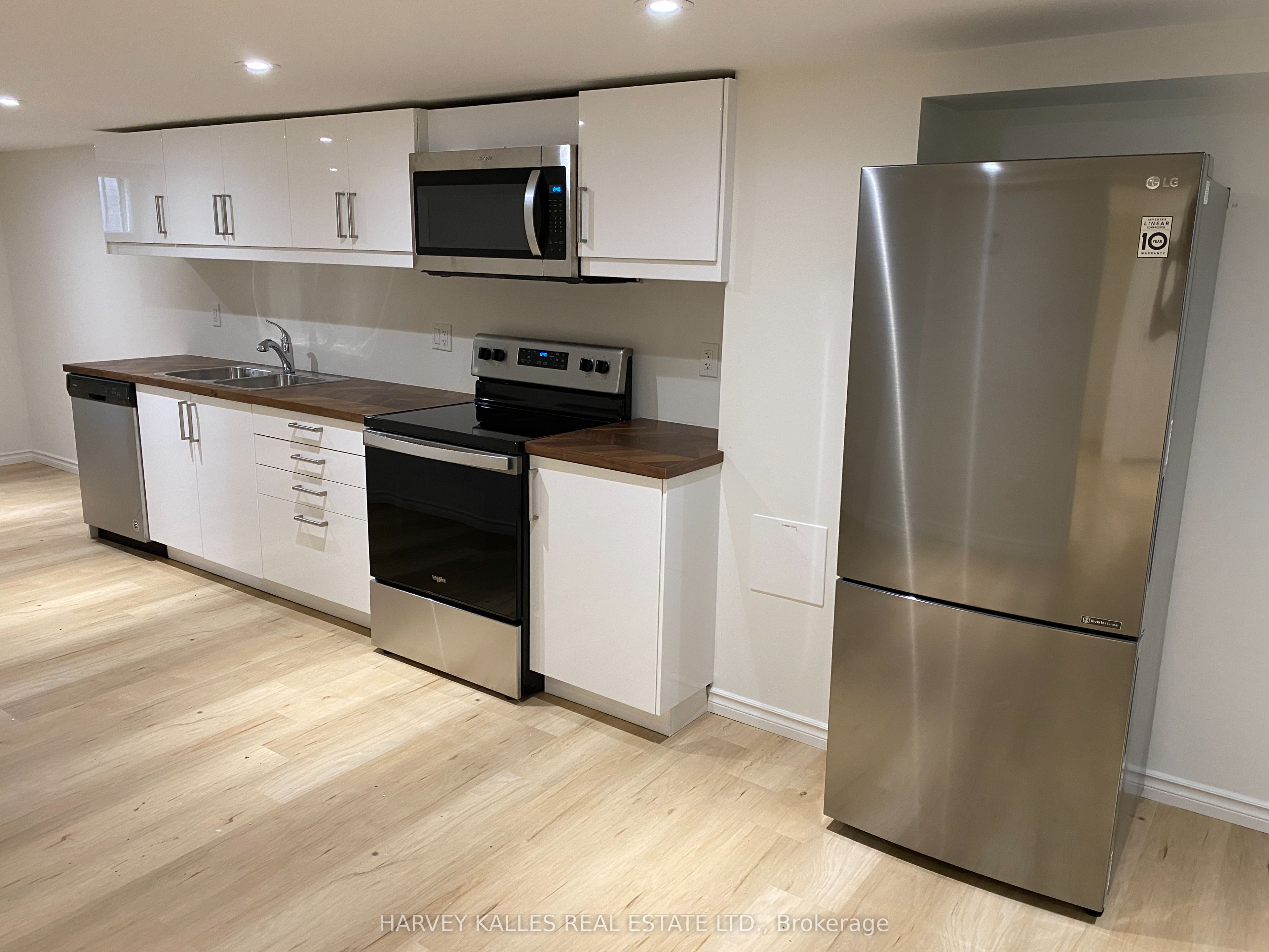 Unit Lower - 47 Stayner Avenue, North York 3