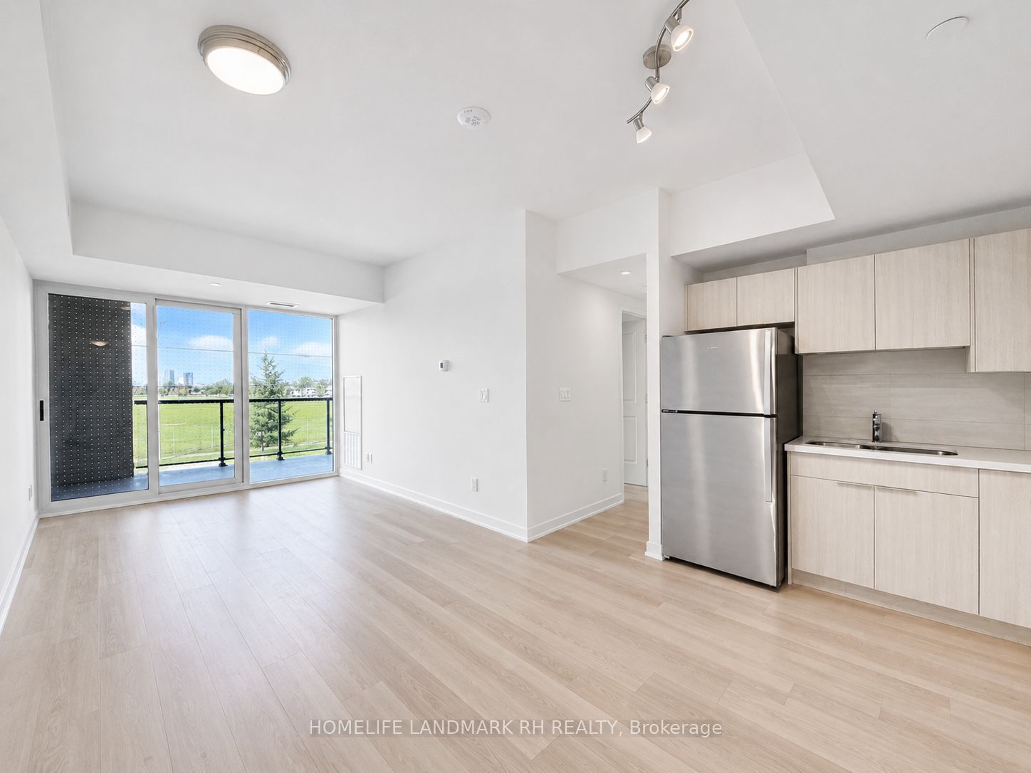 Unit 214 - 2825 Jane Street, North York 3