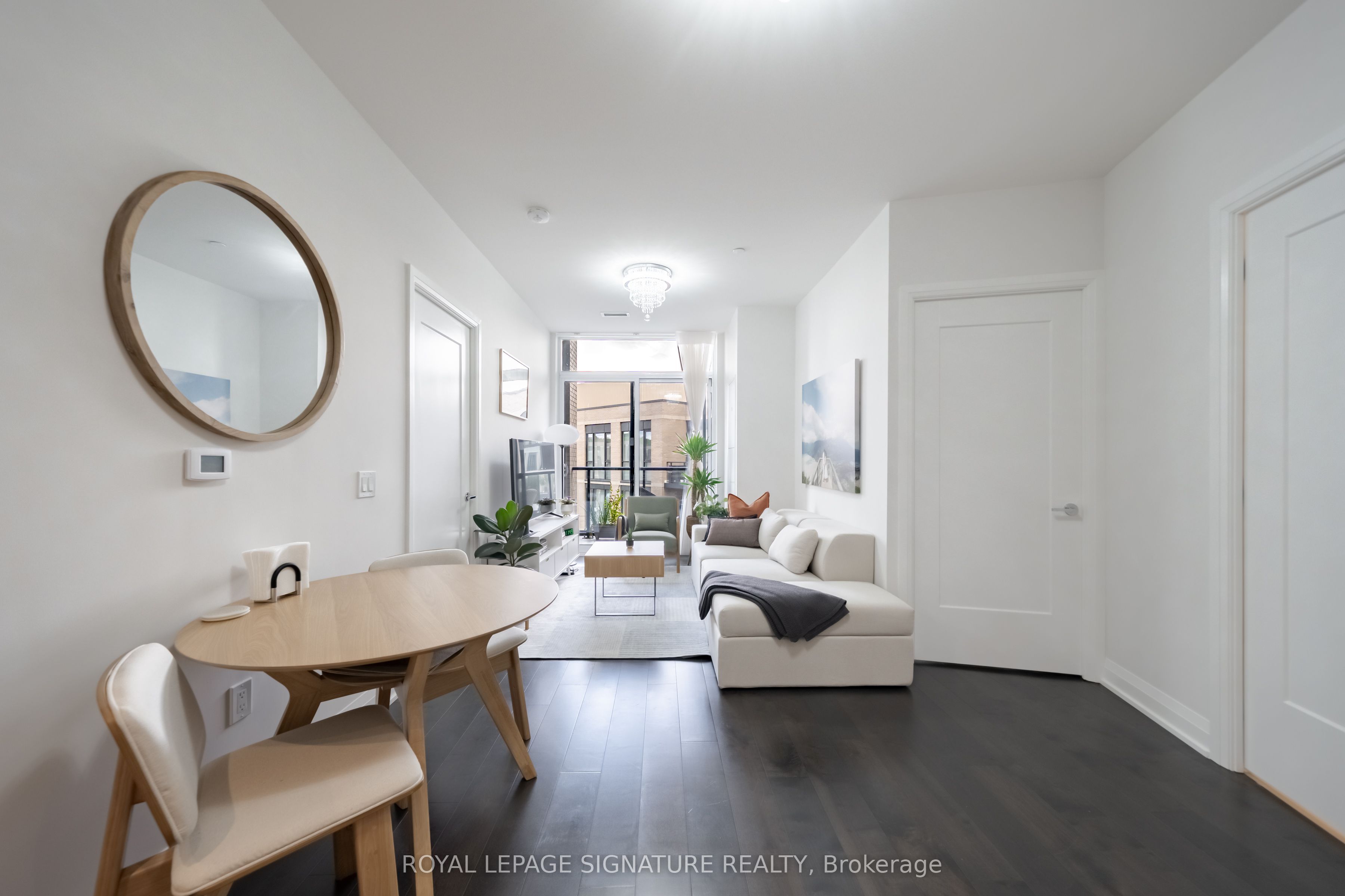 Unit 621 - 293 The Kingsway, Etobicoke 5