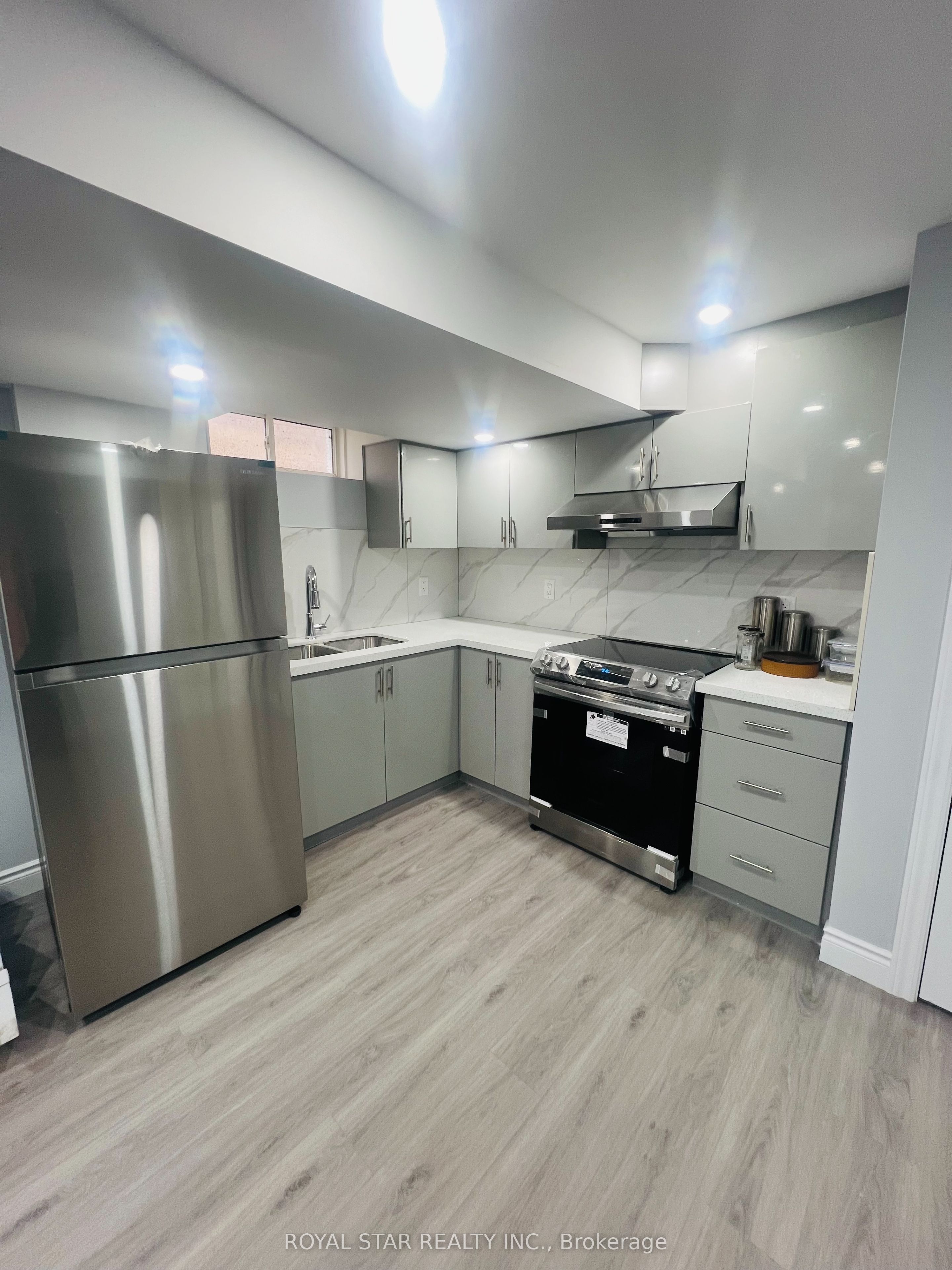Unit Basement - 121 Bonnieglen Farm Boulevard, Caledon 3