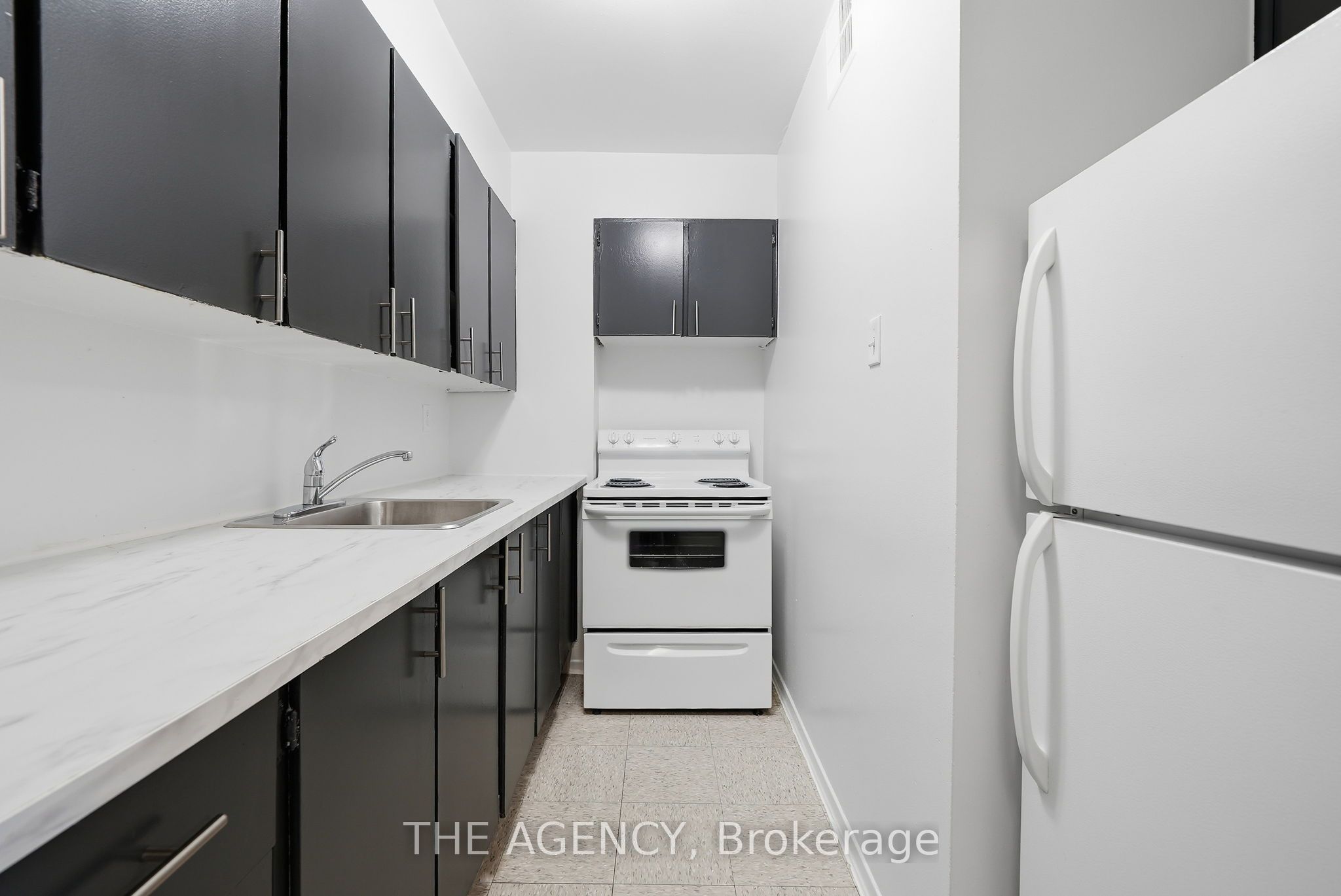 Unit 2204A - 2350 Dundas Street W, Toronto 4