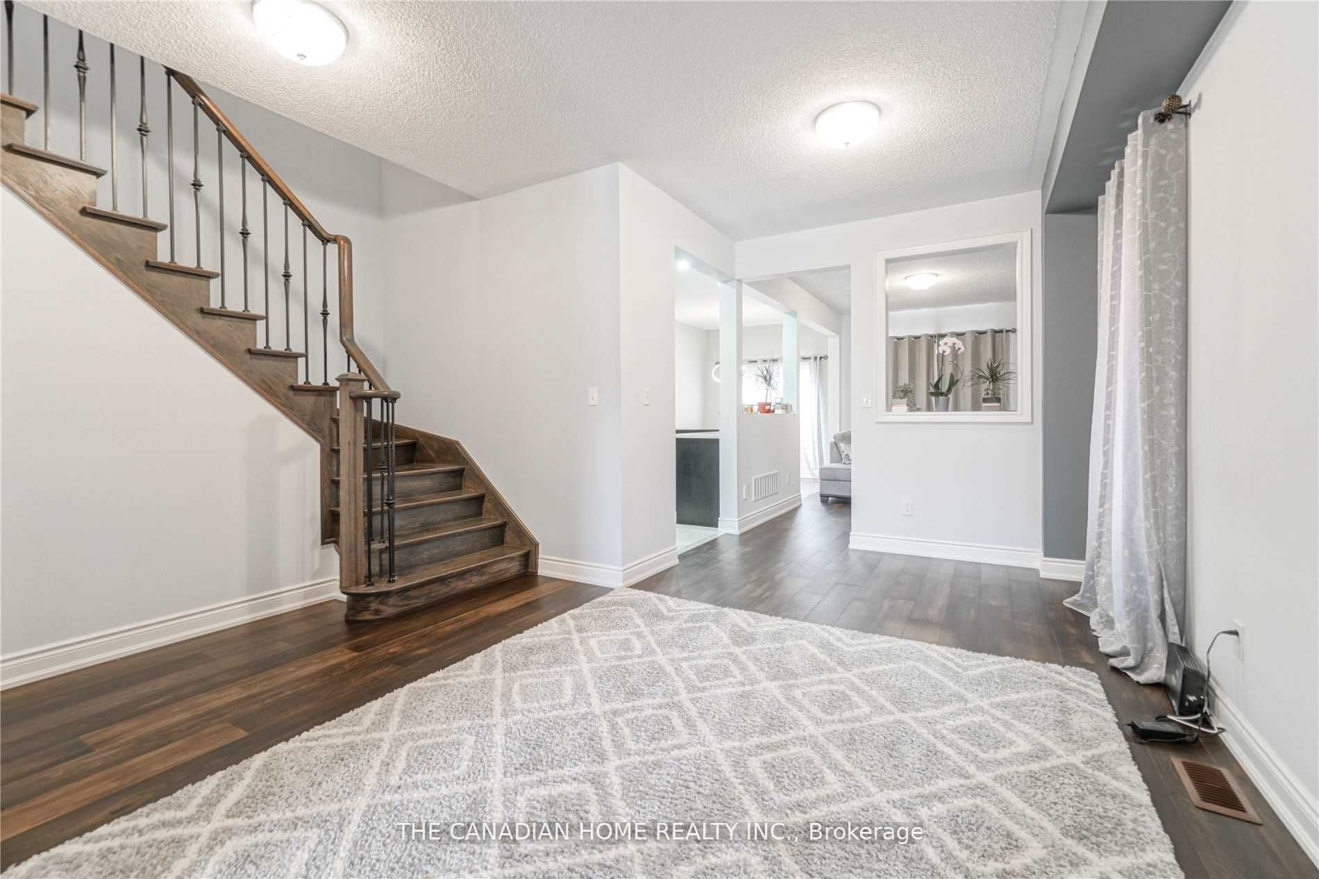 240 Brussels Avenue, Brampton 2
