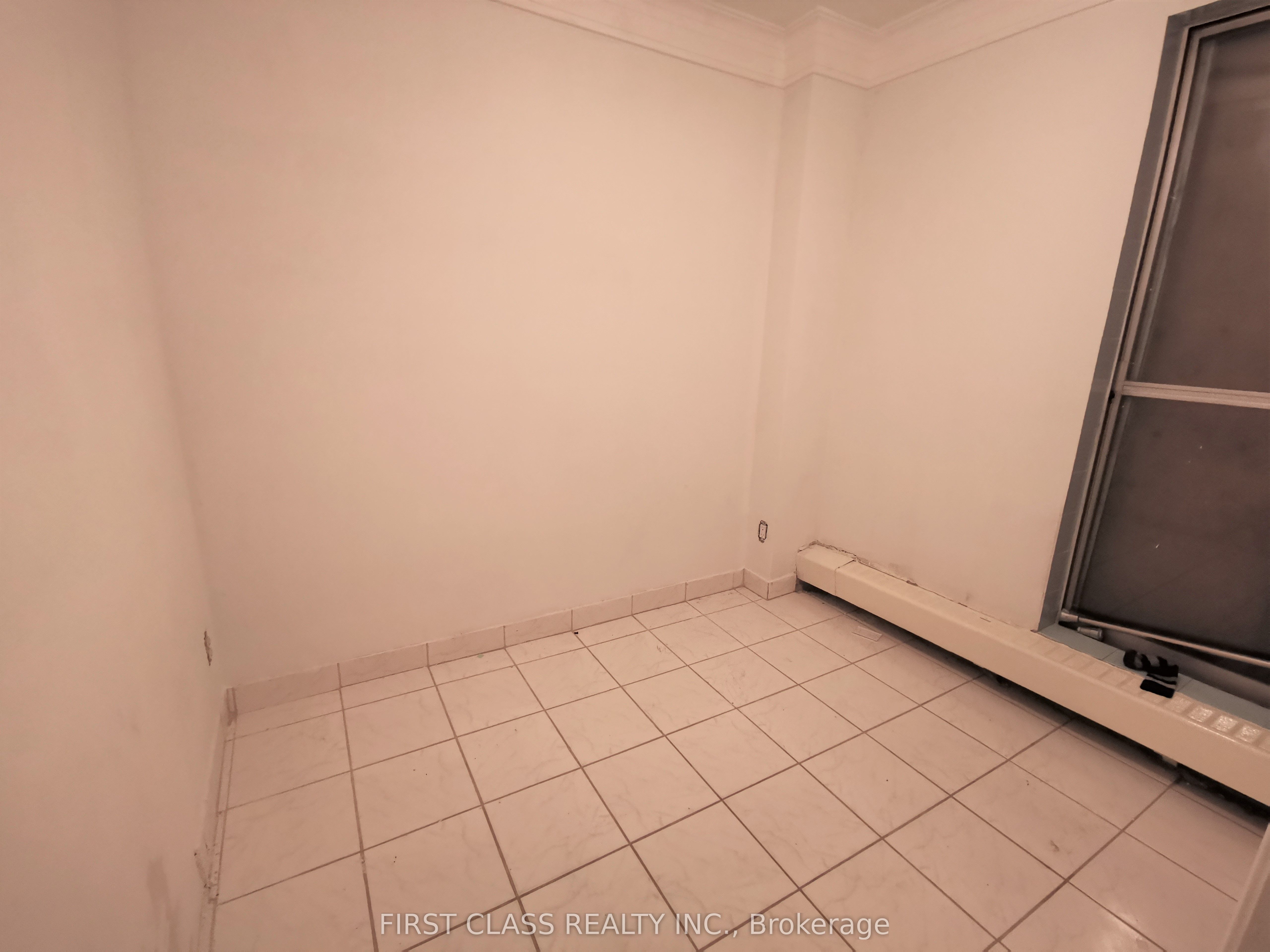 Unit 148 - 10 Eddystone Avenue, North York 4