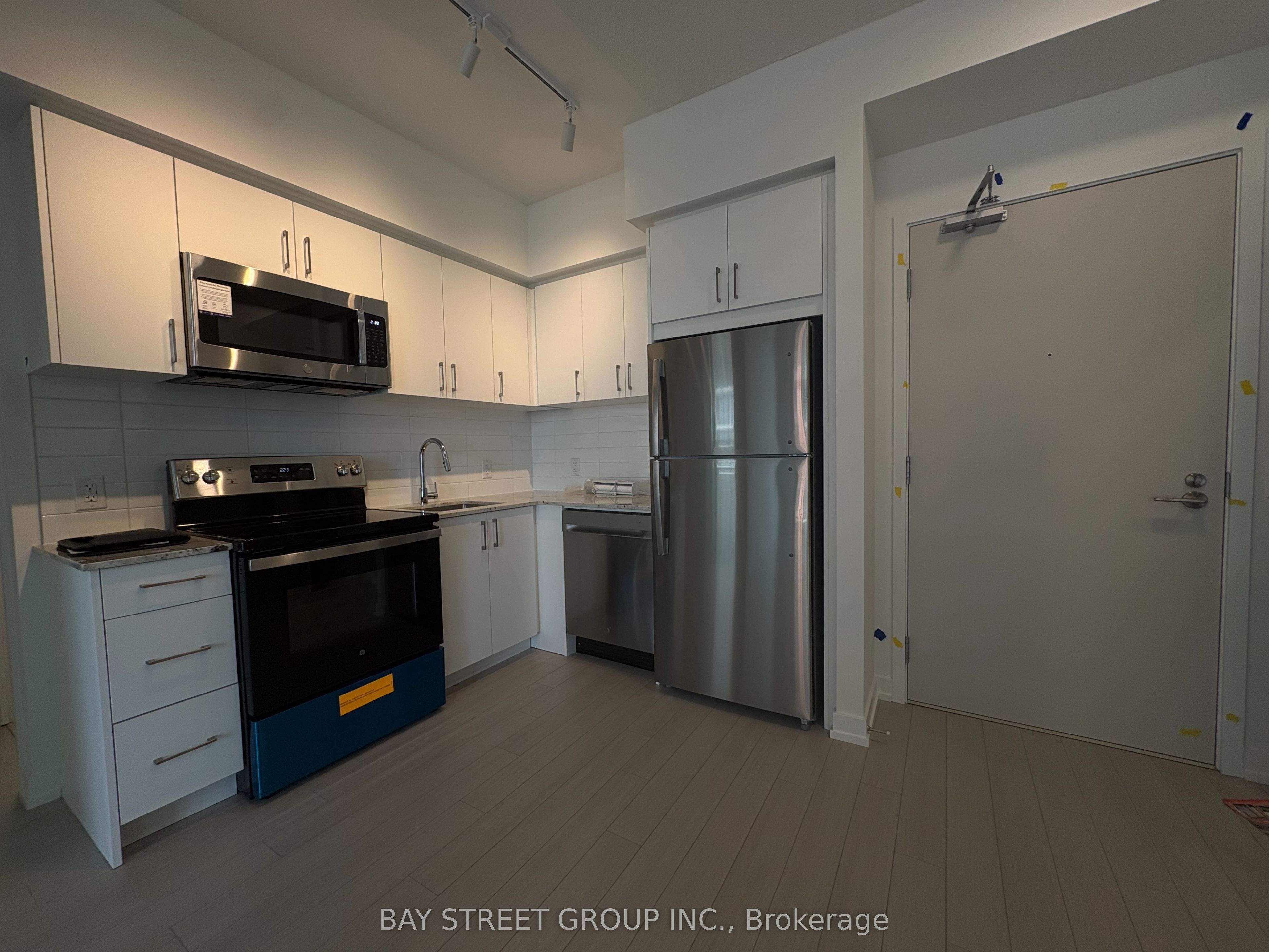 Unit 2022 - 4010 Eglinton Avenue W, Etobicoke 3