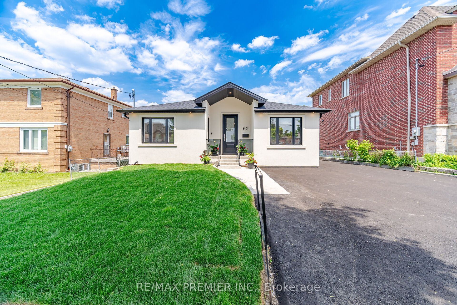 Unit Main - 62 Flamborough Drive, North York 3