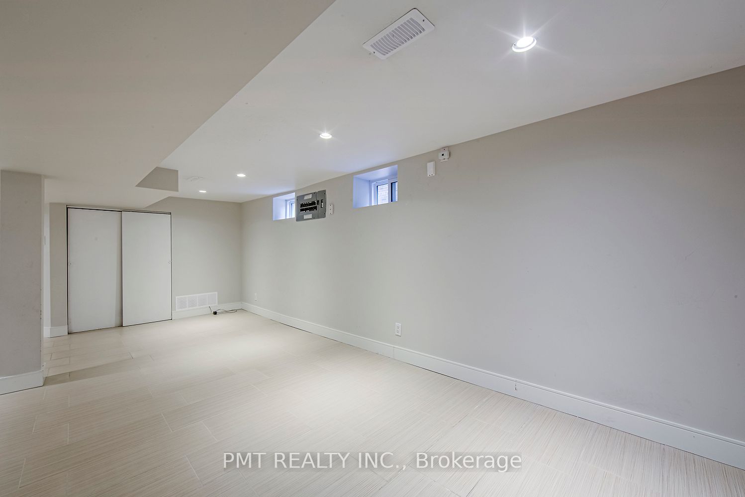 Unit Bsmt - 39 Windermere Avenue, Toronto 4