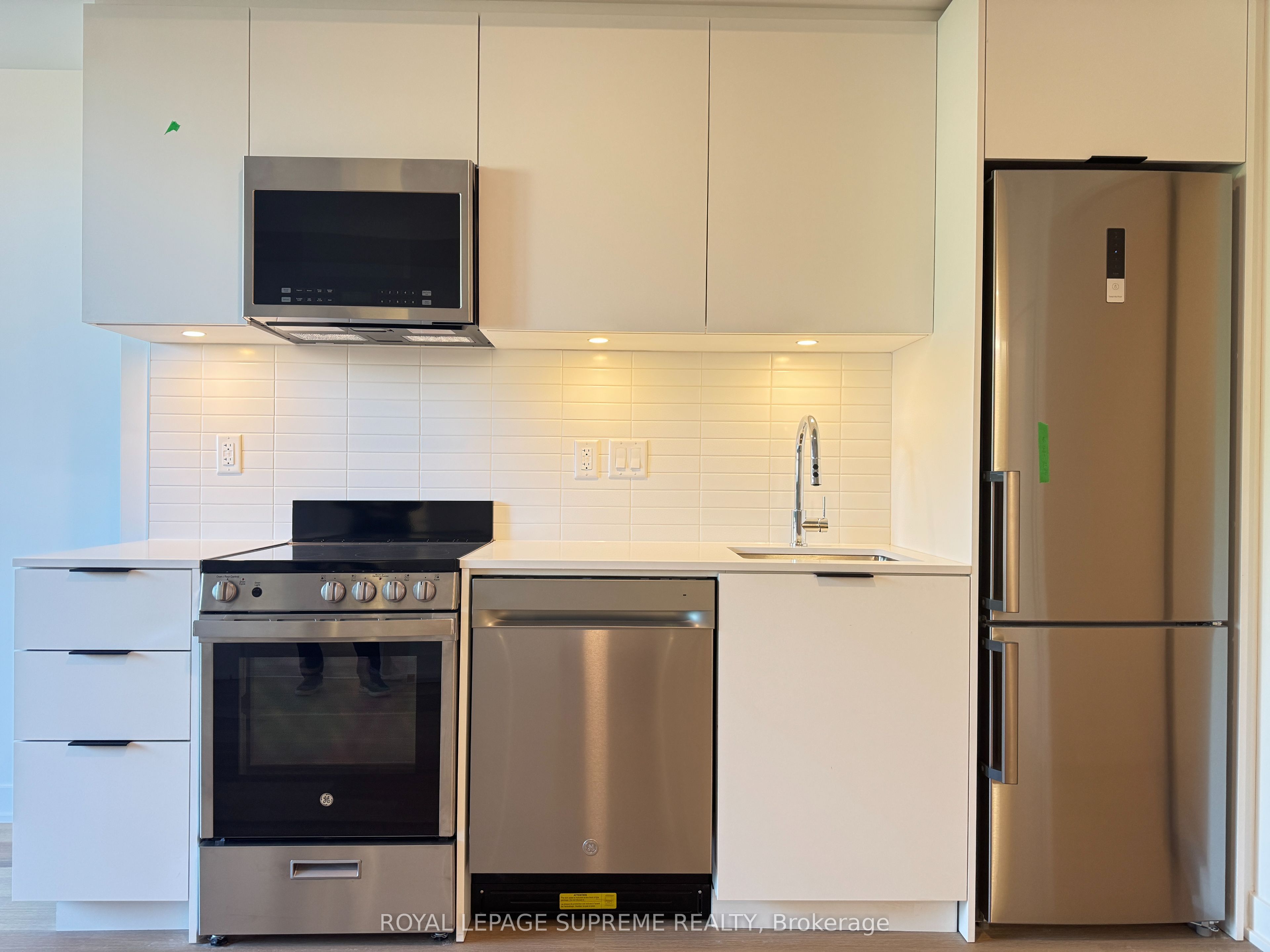 Unit 309 - 1 Vine Avenue, Toronto 5
