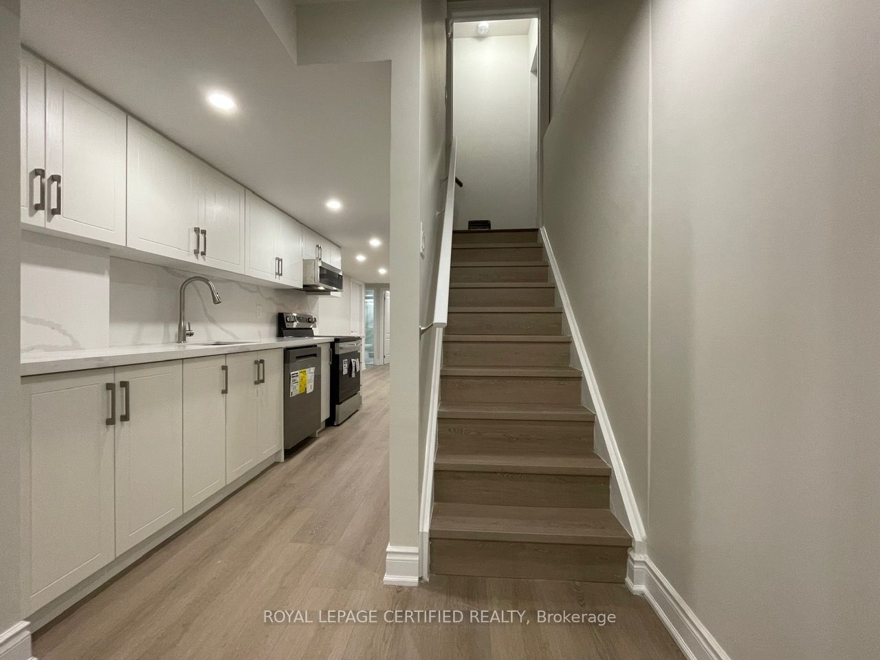 Unit Basement - 1227 Mcphedran Point, Milton 5