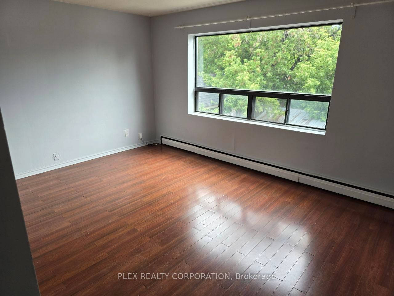 Unit 2 - 25A Milton Street, Etobicoke 2