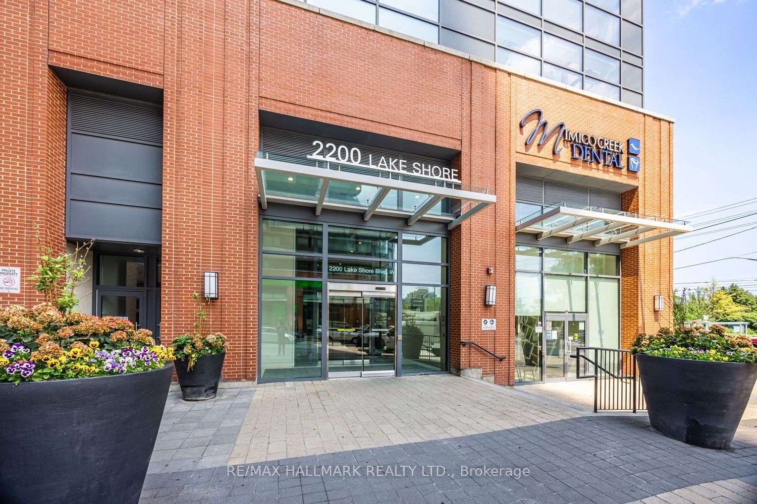Unit PH 06 - 2200 Lake Shore Boulevard W, Etobicoke 2