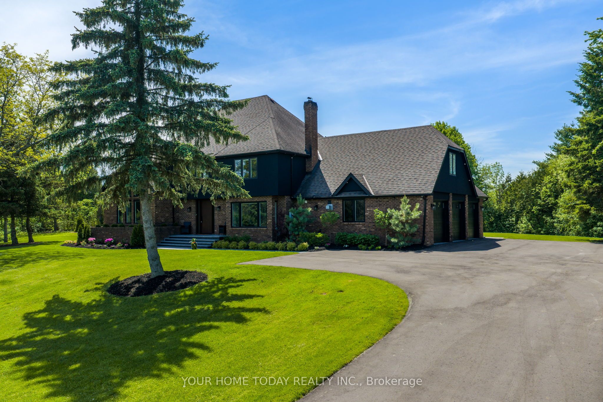 27 Chantelay Crescent, Halton Hills 4
