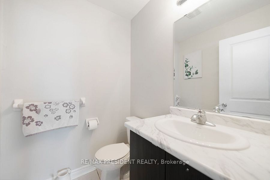 35 Fresnel Road, Brampton 4
