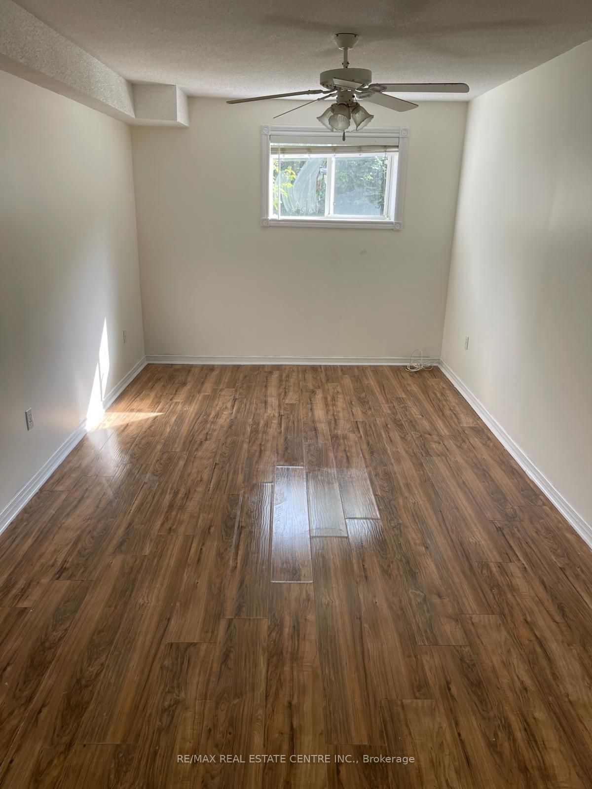 Unit Basement - 204 Van Scott Drive, Brampton 4