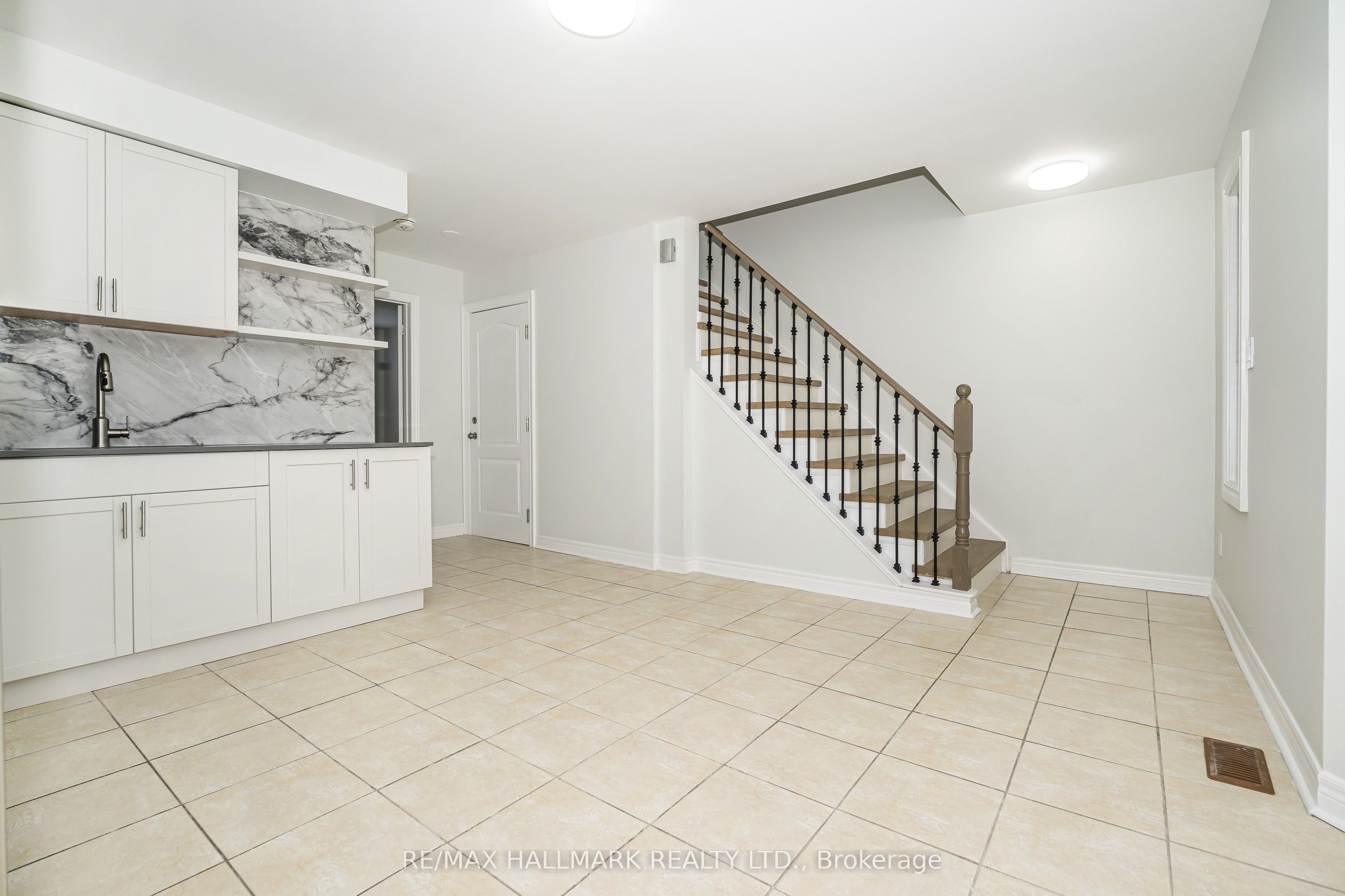 Unit UPPER - 125 Viella Street, Toronto 4