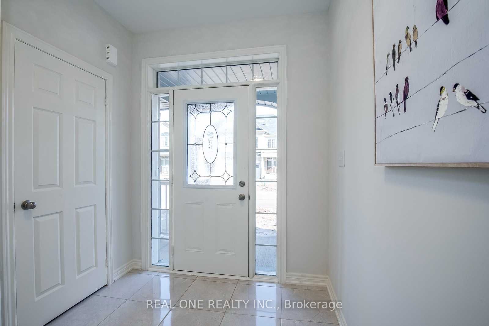483 George Ryan Avenue, Oakville 2