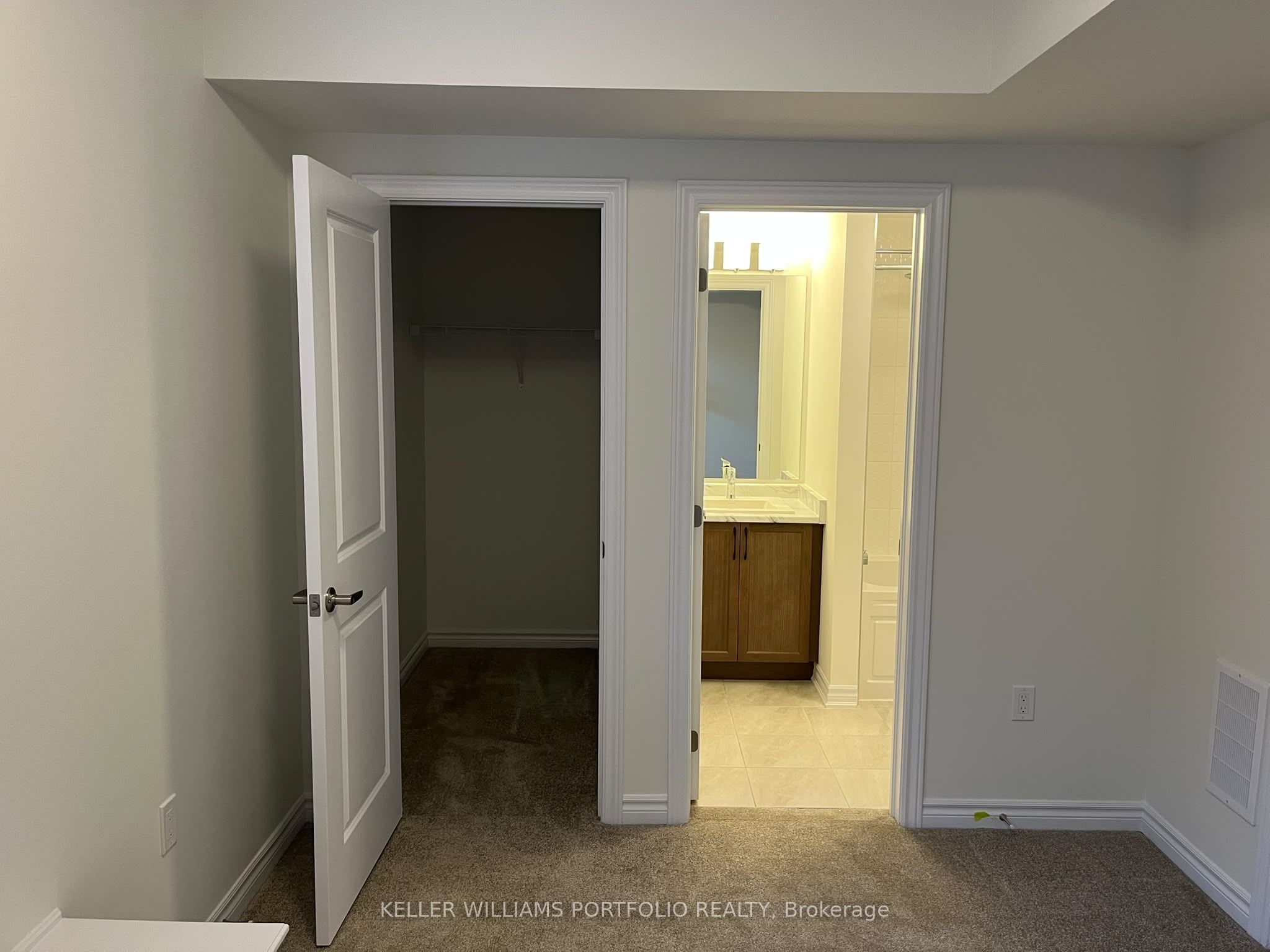 Unit Bsmt - 8 Thornbird Crescent, Brampton 4
