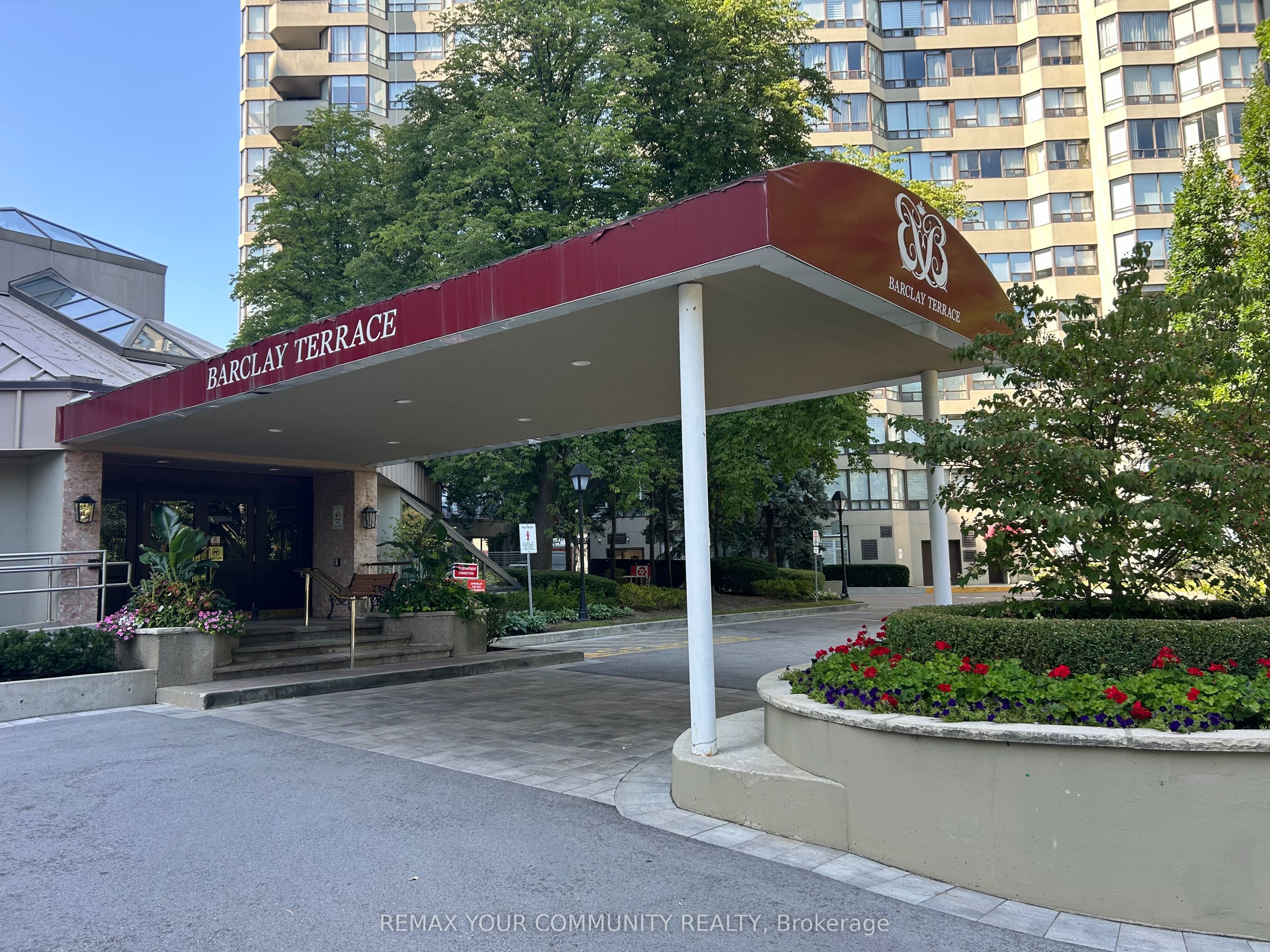 Unit 2506 - 1320 Islington Avenue, Etobicoke 2