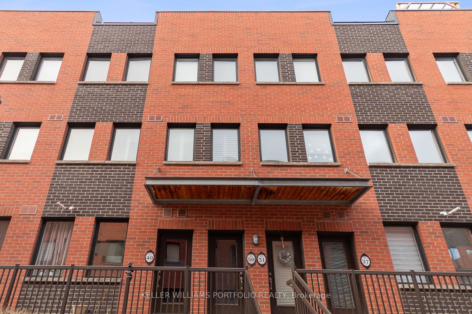 Unit 10 - 869 Wilson Avenue, North York 3