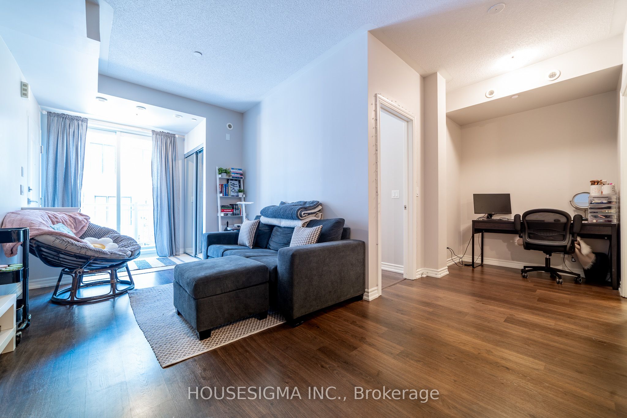Unit 23 - 140 Long Branch Avenue, Etobicoke 4
