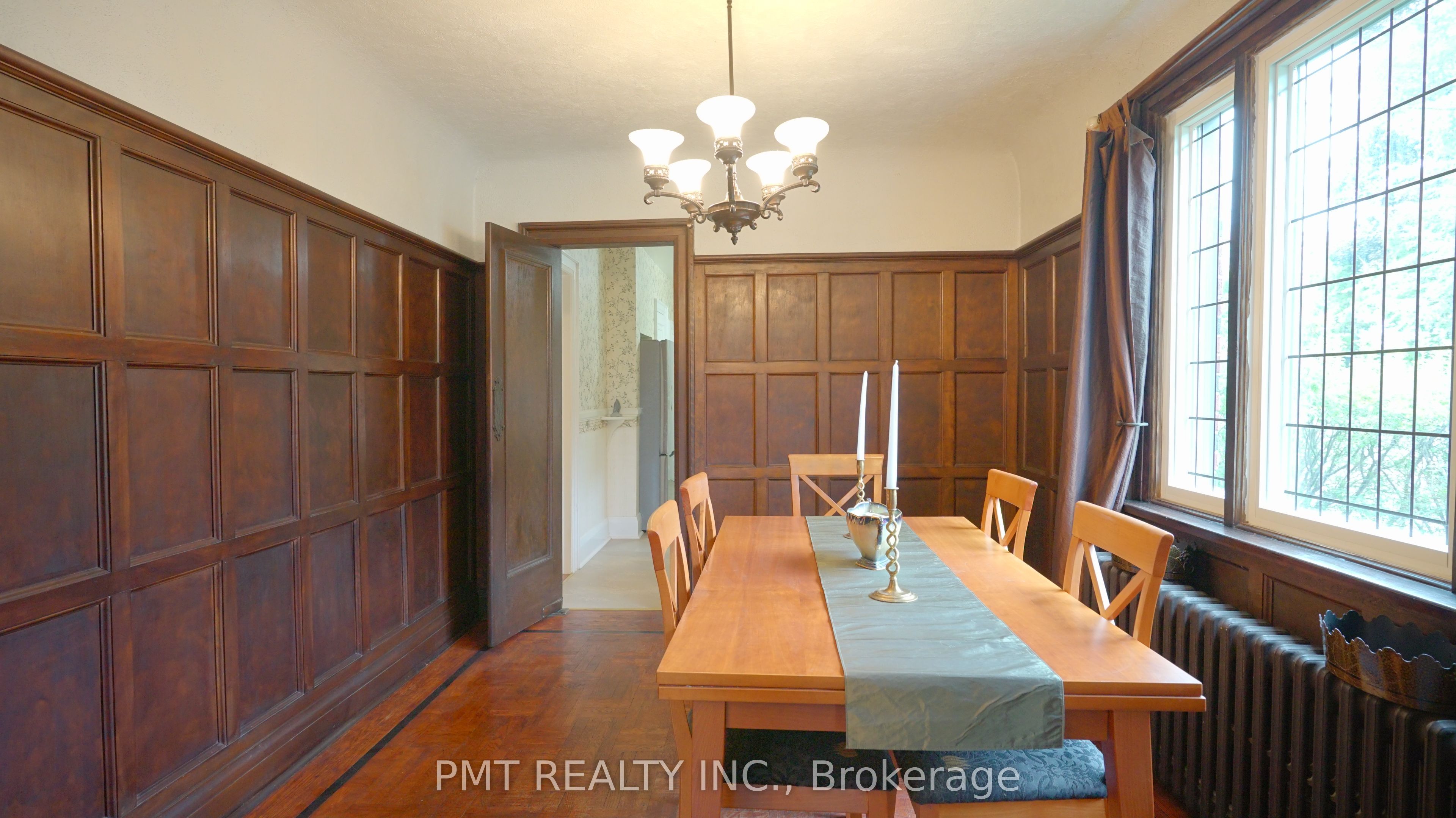 Unit Main - 2 Larkin Avenue, Toronto 5