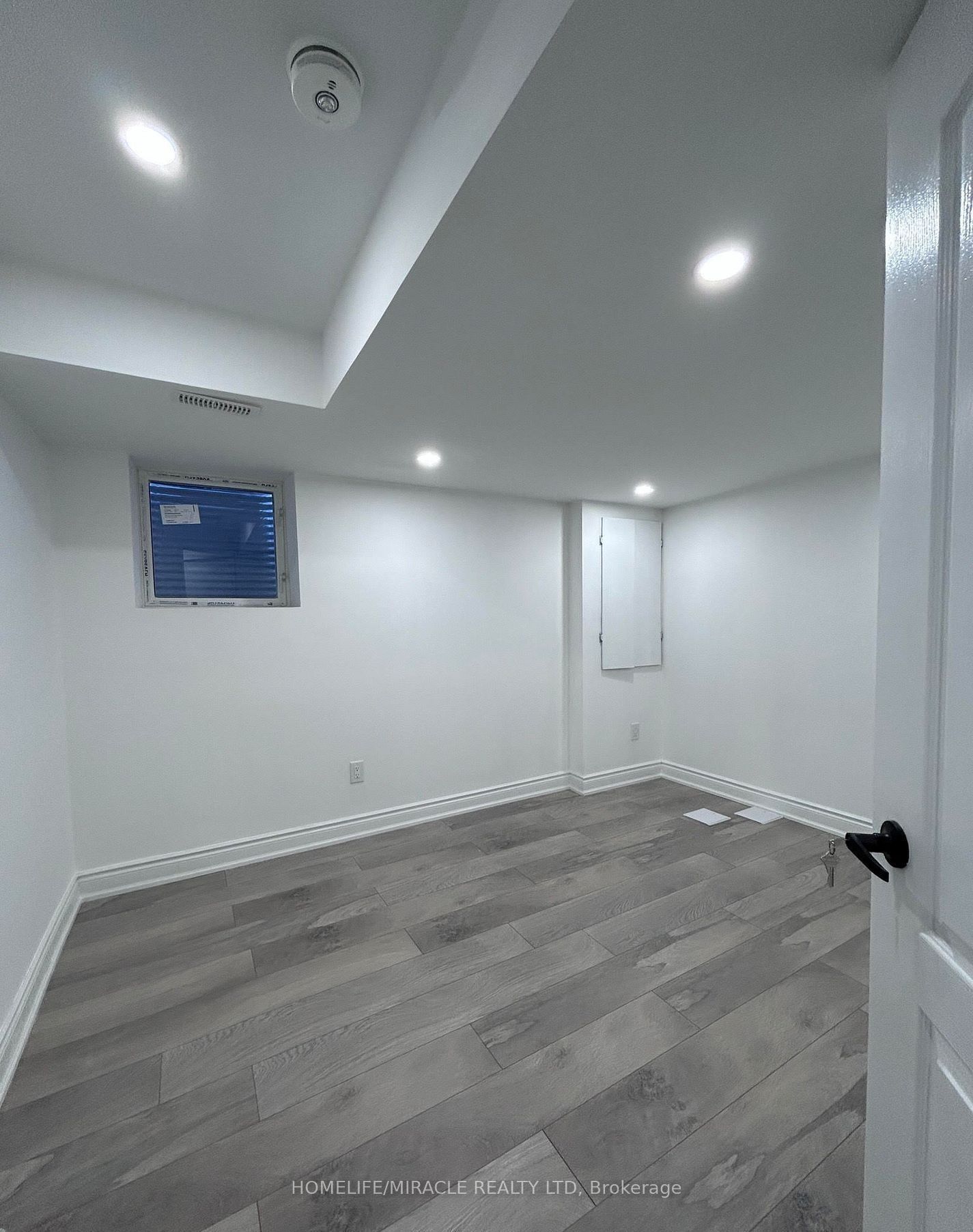 Unit Bsmt - 172 Fandango Drive, Brampton 4