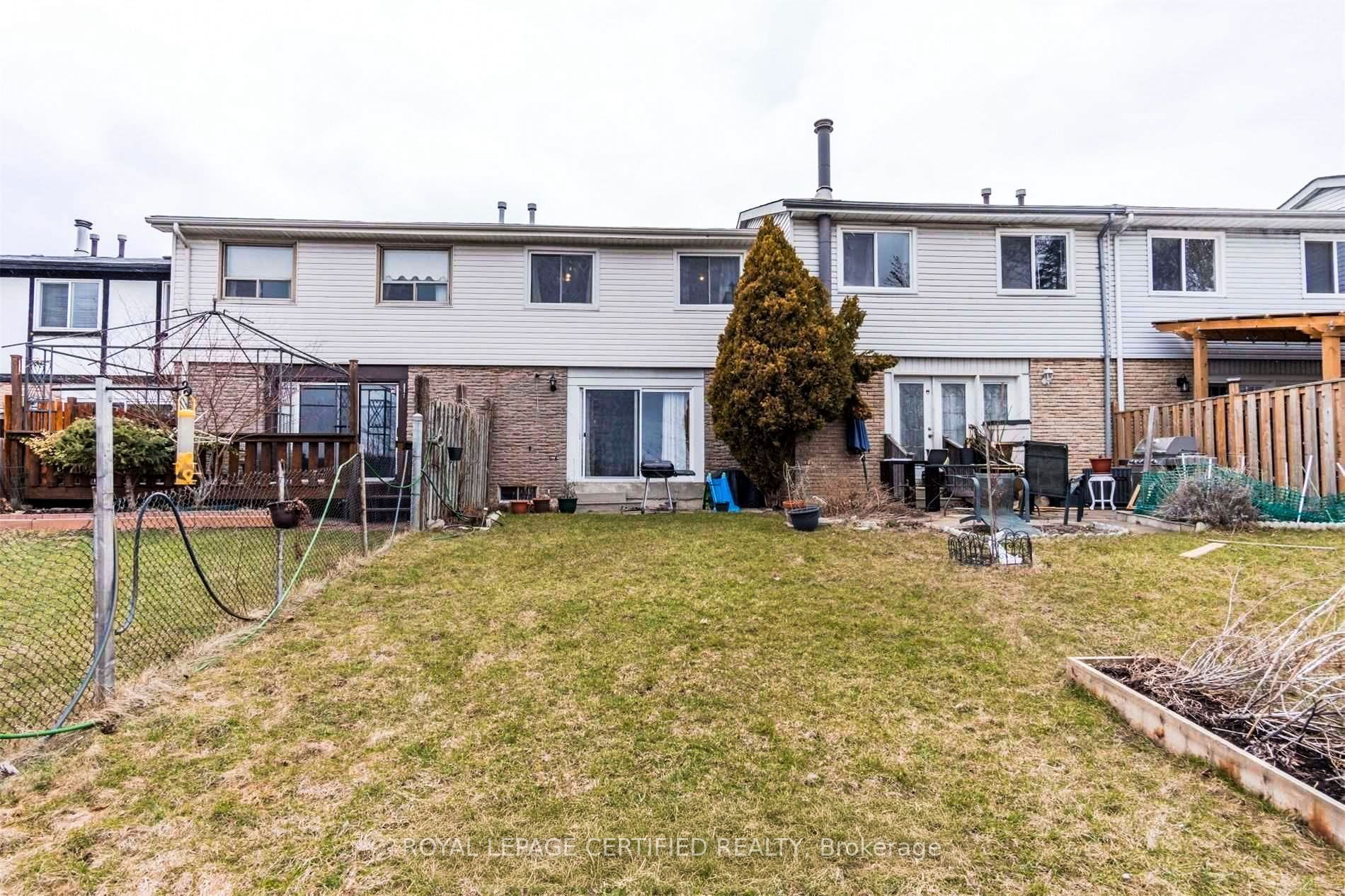 29 Greene Drive, Brampton 4