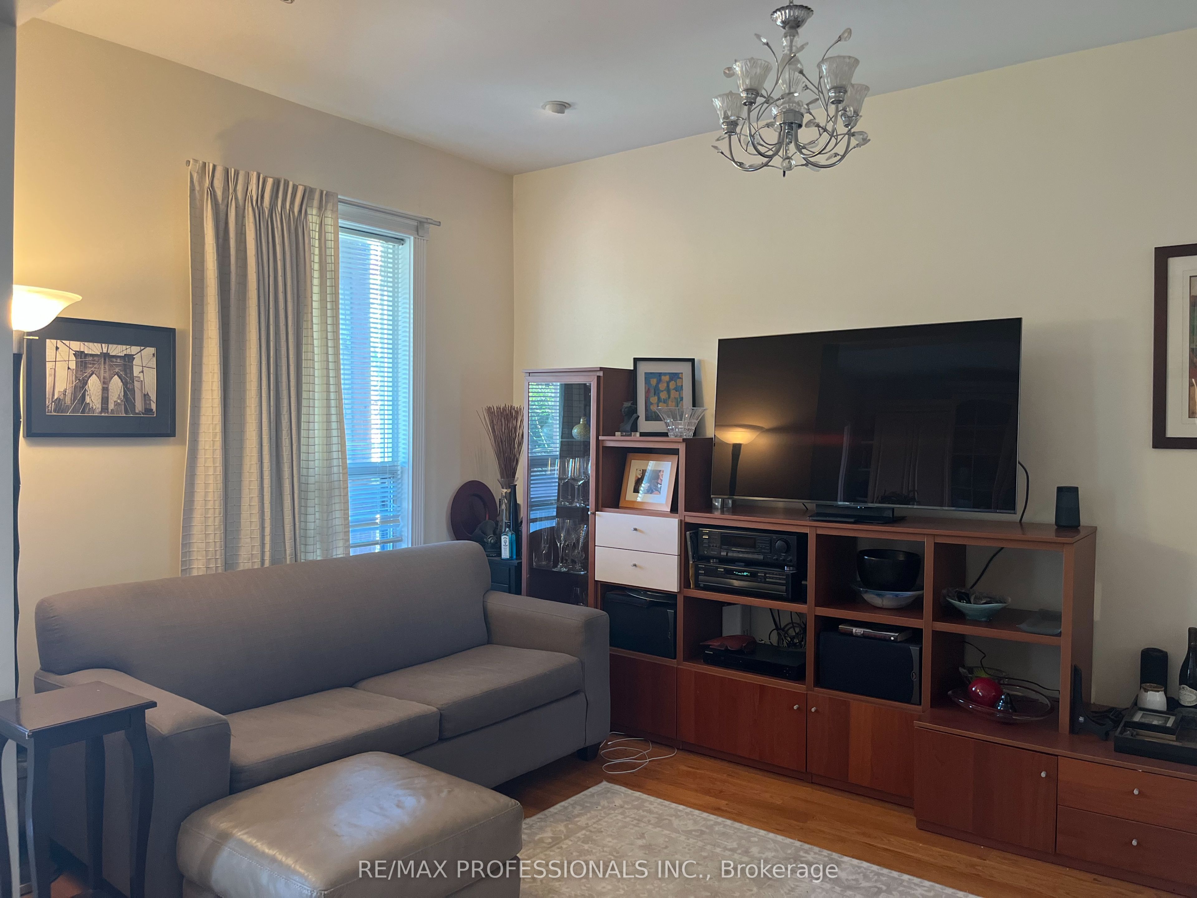 Unit Main - 282 Keele Street, Toronto 4